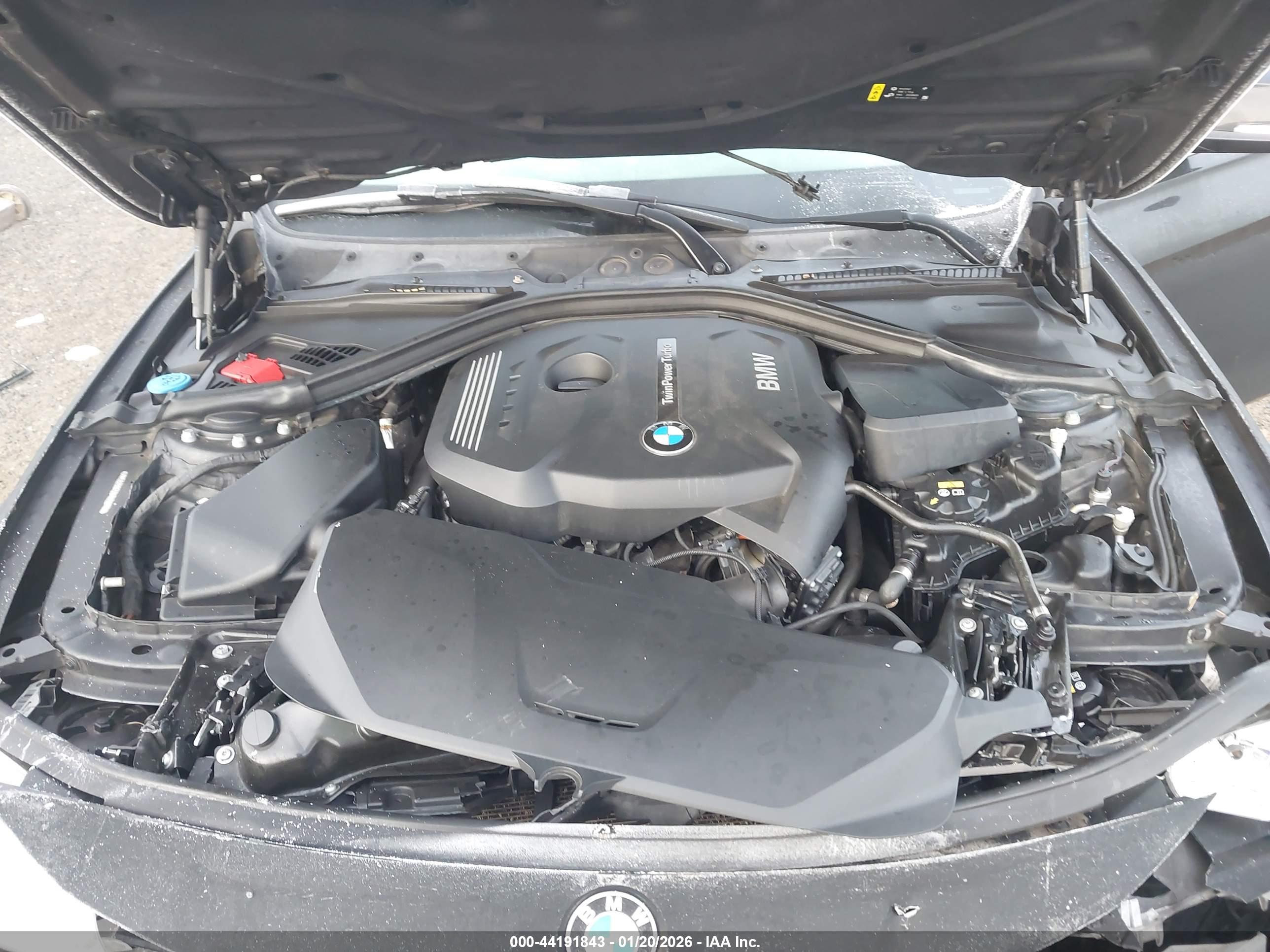 BMW 330I image 10