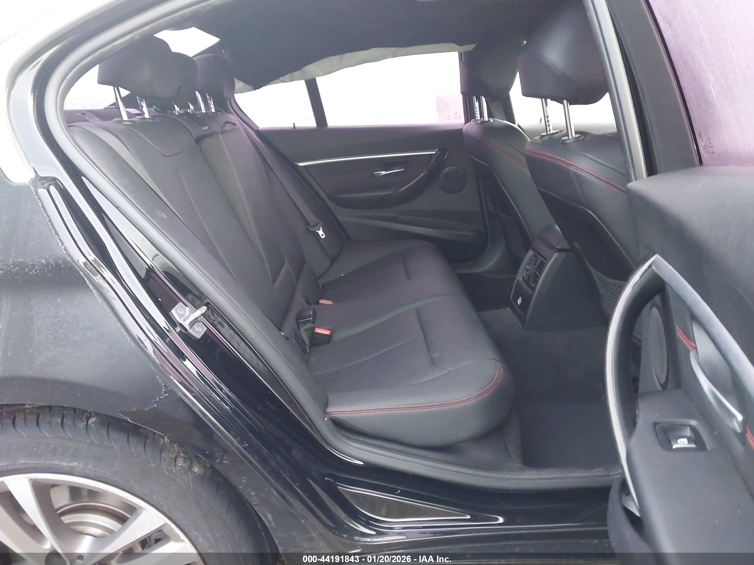 BMW 330I image 8