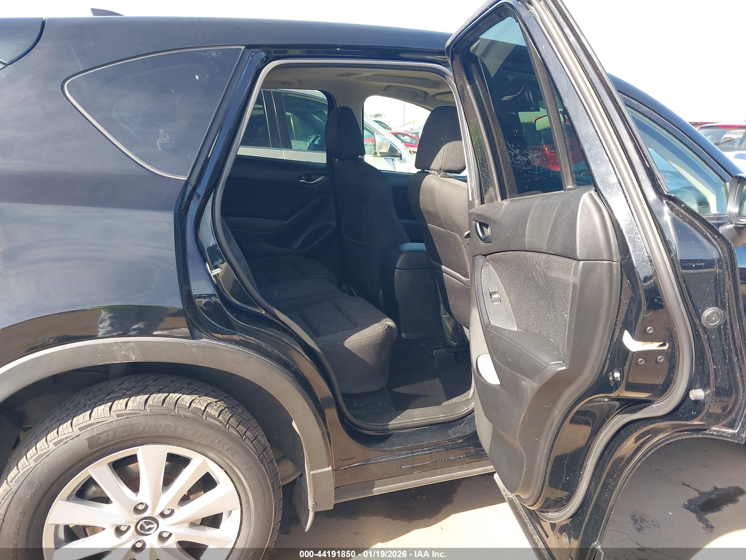 MAZDA CX-5 image 8