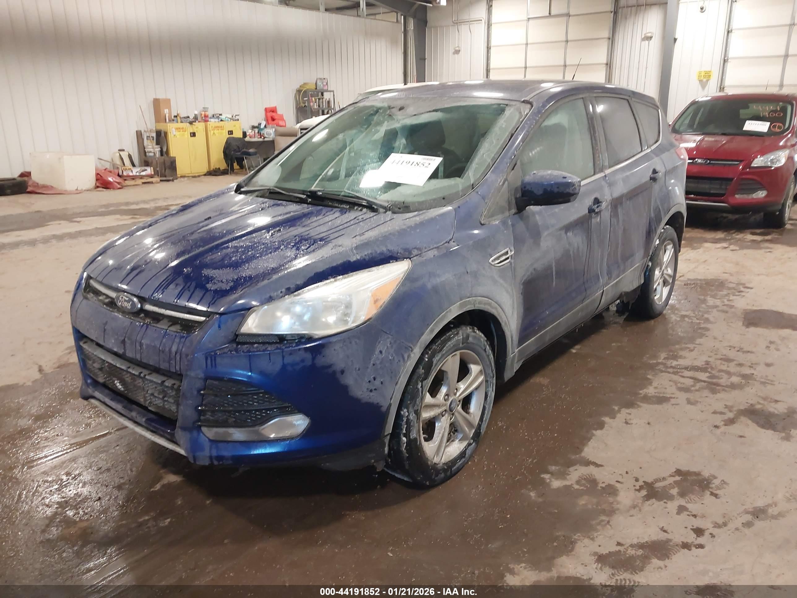 FORD ESCAPE image 2