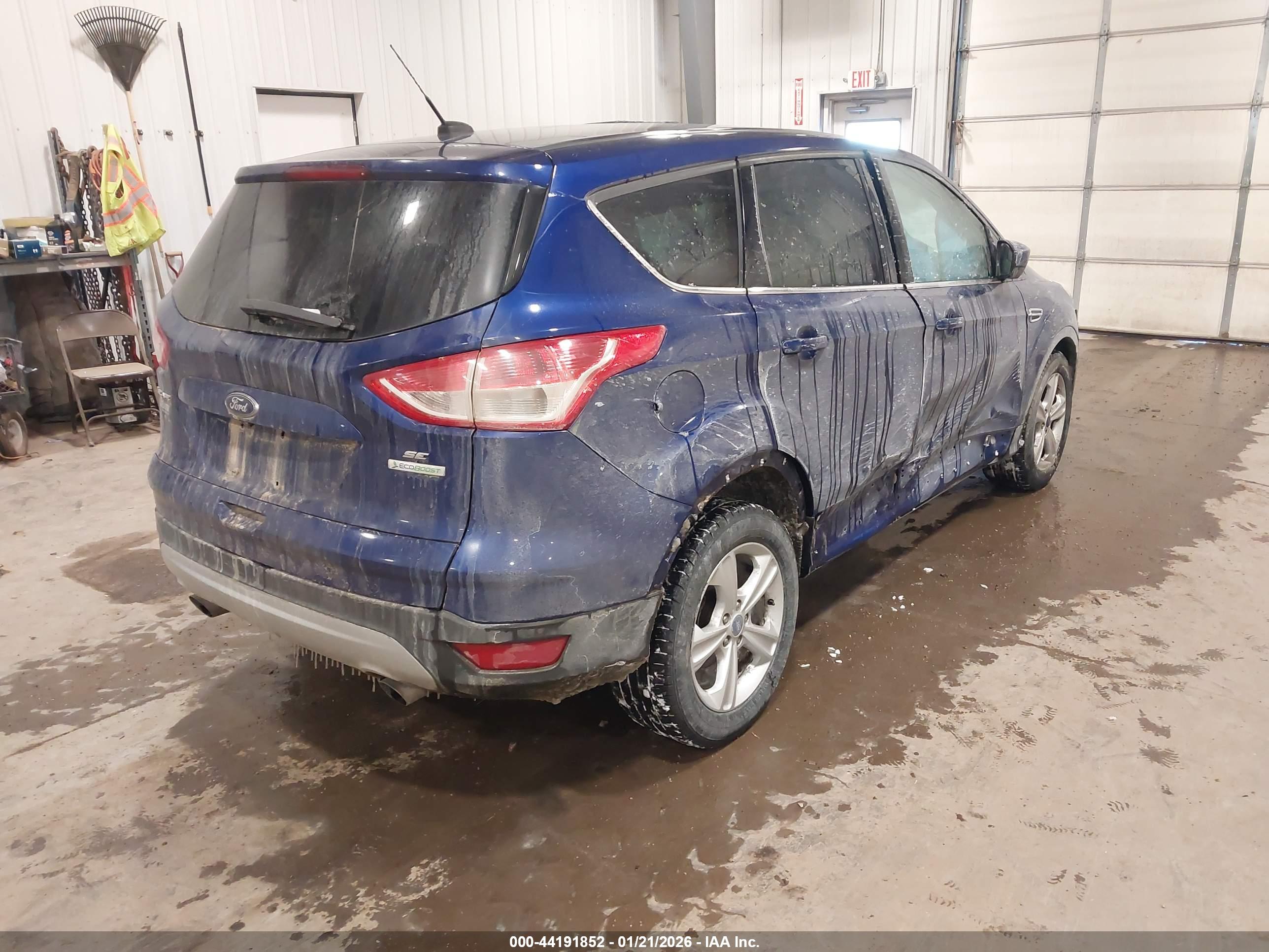 FORD ESCAPE image 4