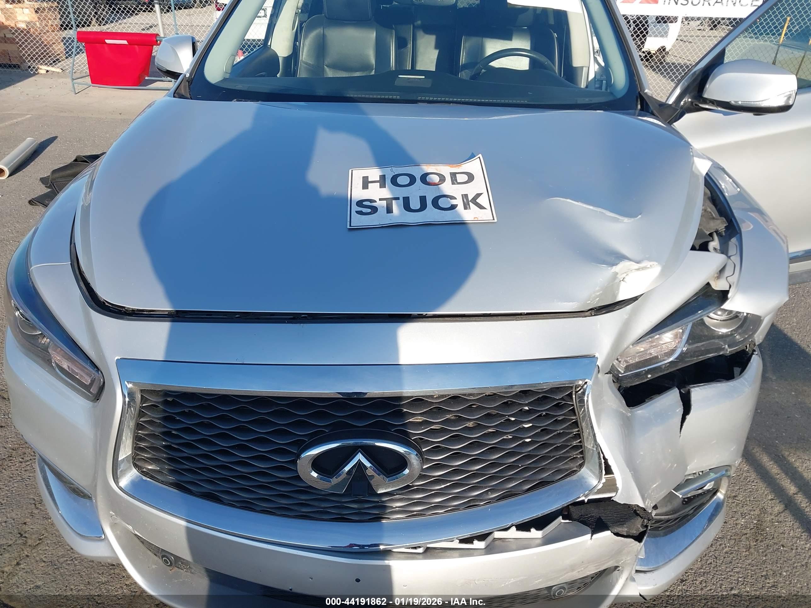 INFINITI QX60 image 10