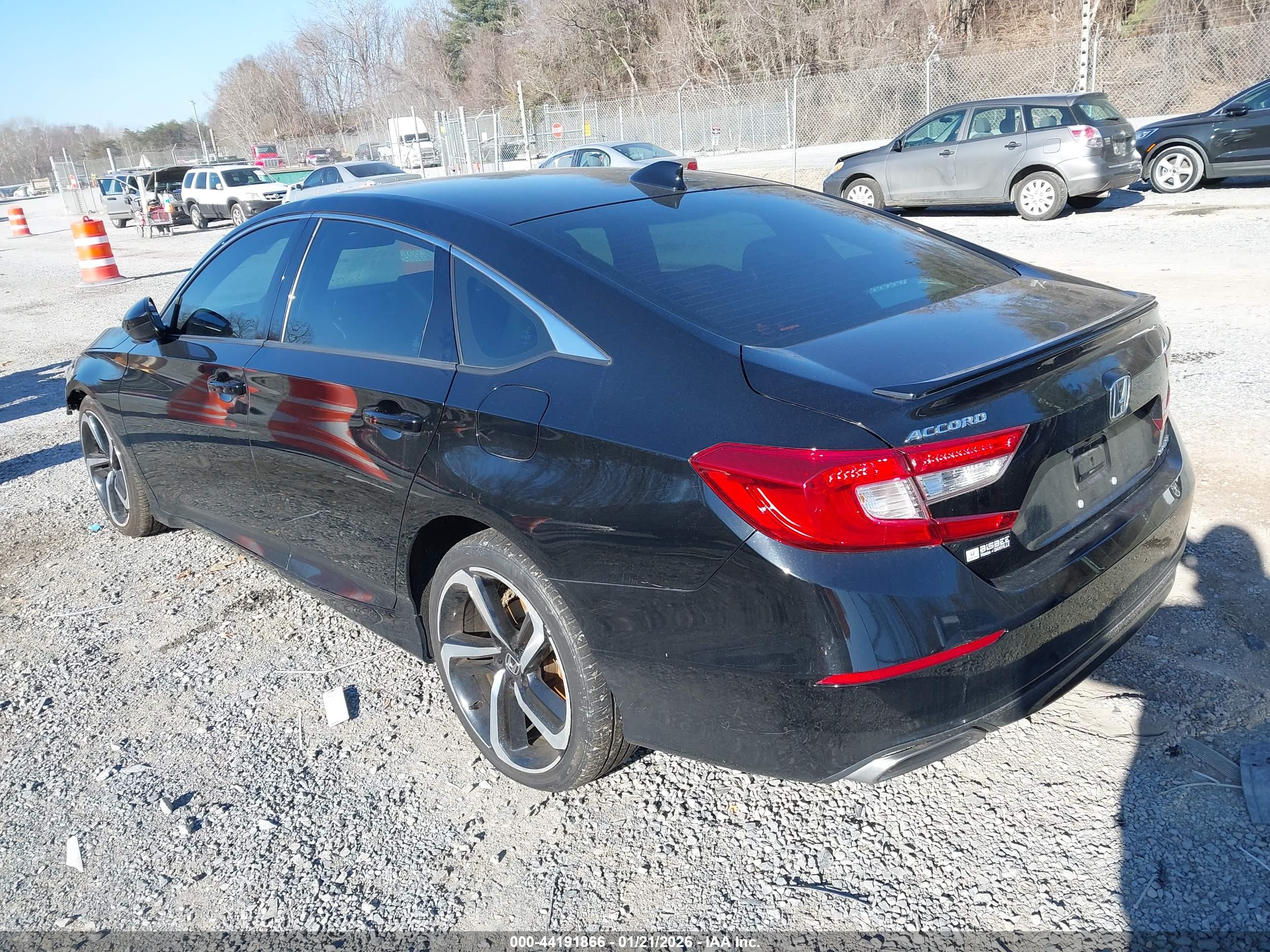 HONDA ACCORD image 3