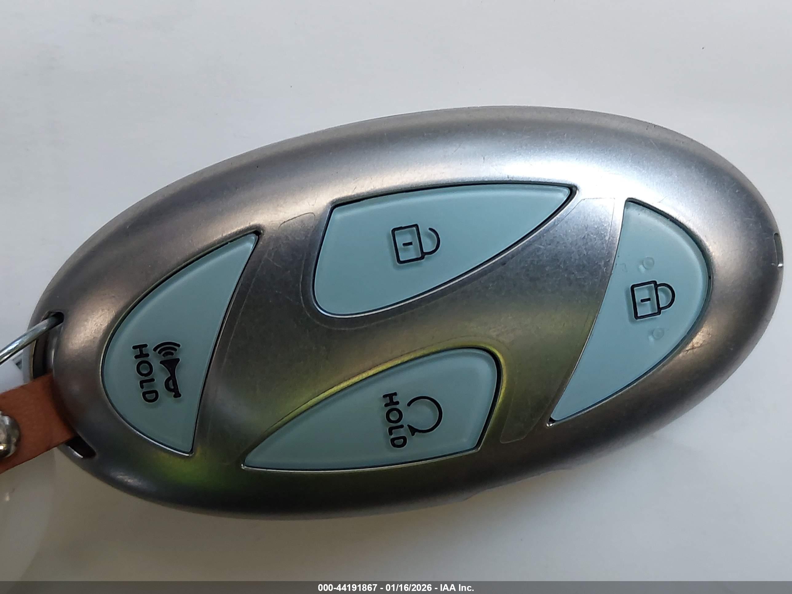 HYUNDAI IONIQ image 11