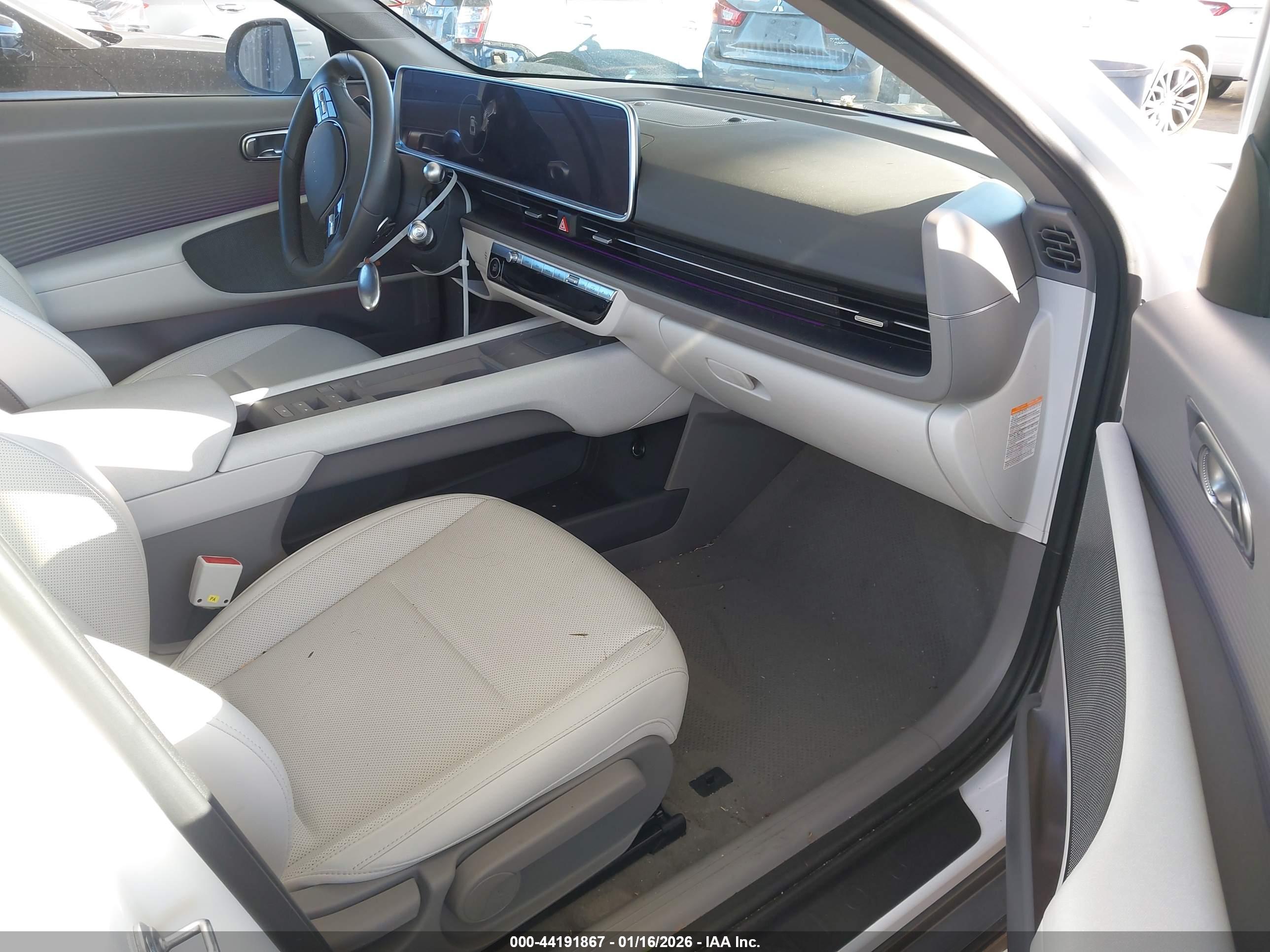 HYUNDAI IONIQ image 5