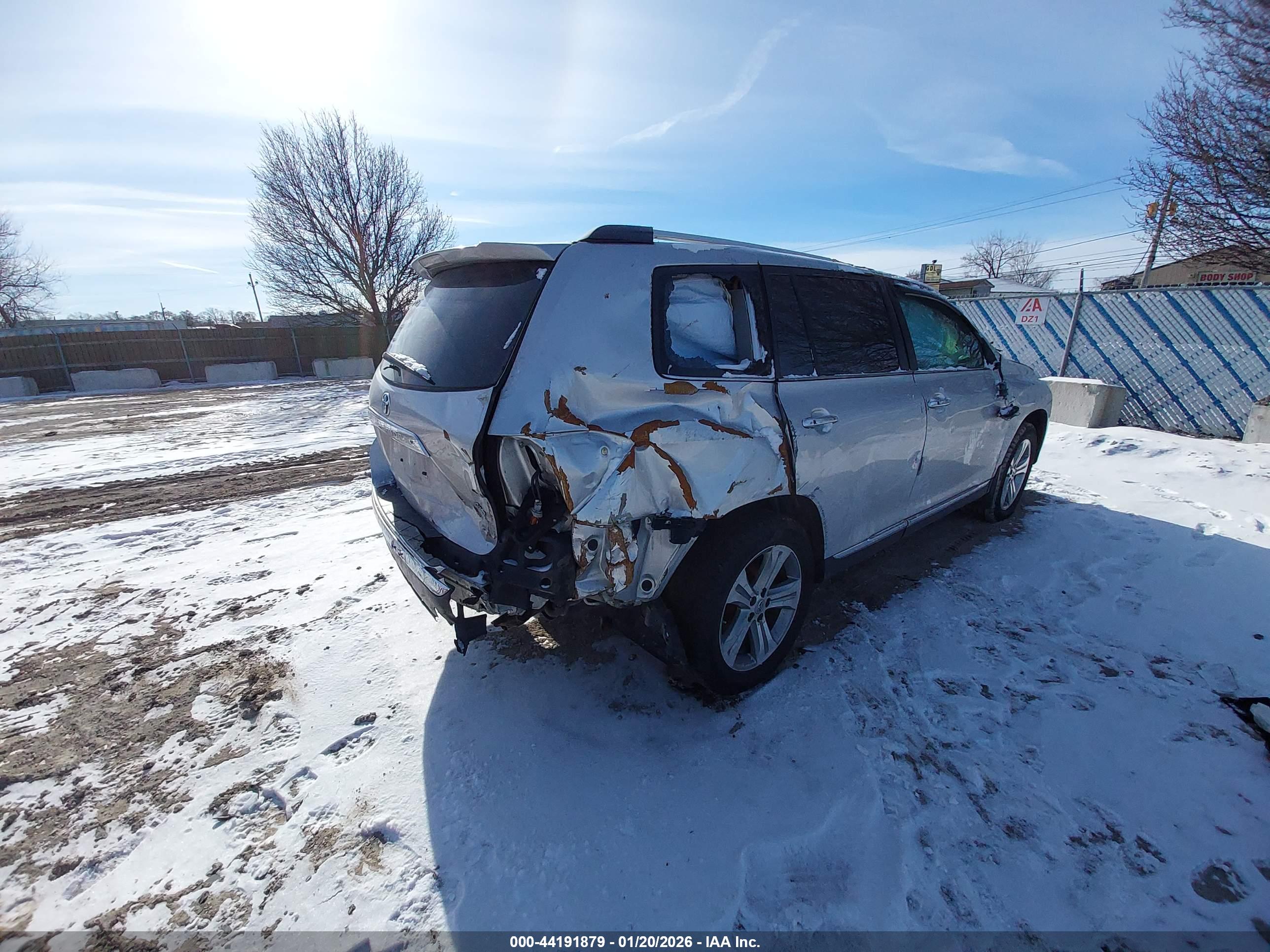 TOYOTA HIGHLANDER image 4