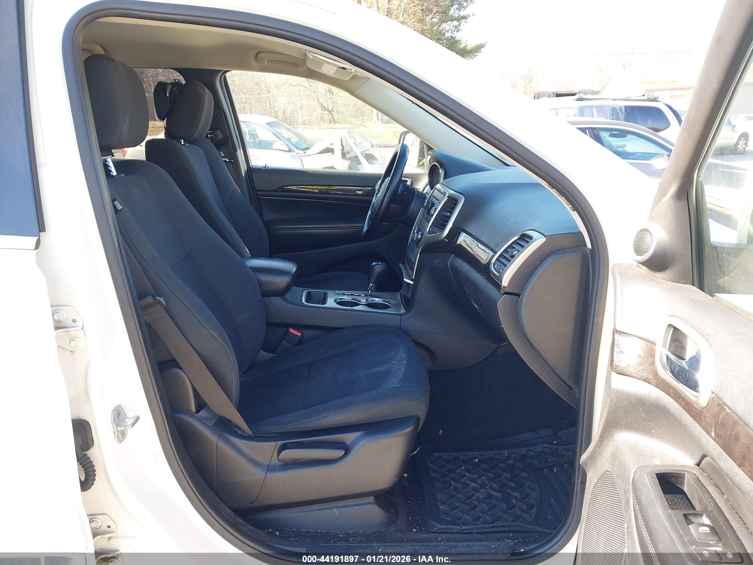 JEEP GRAND image 5
