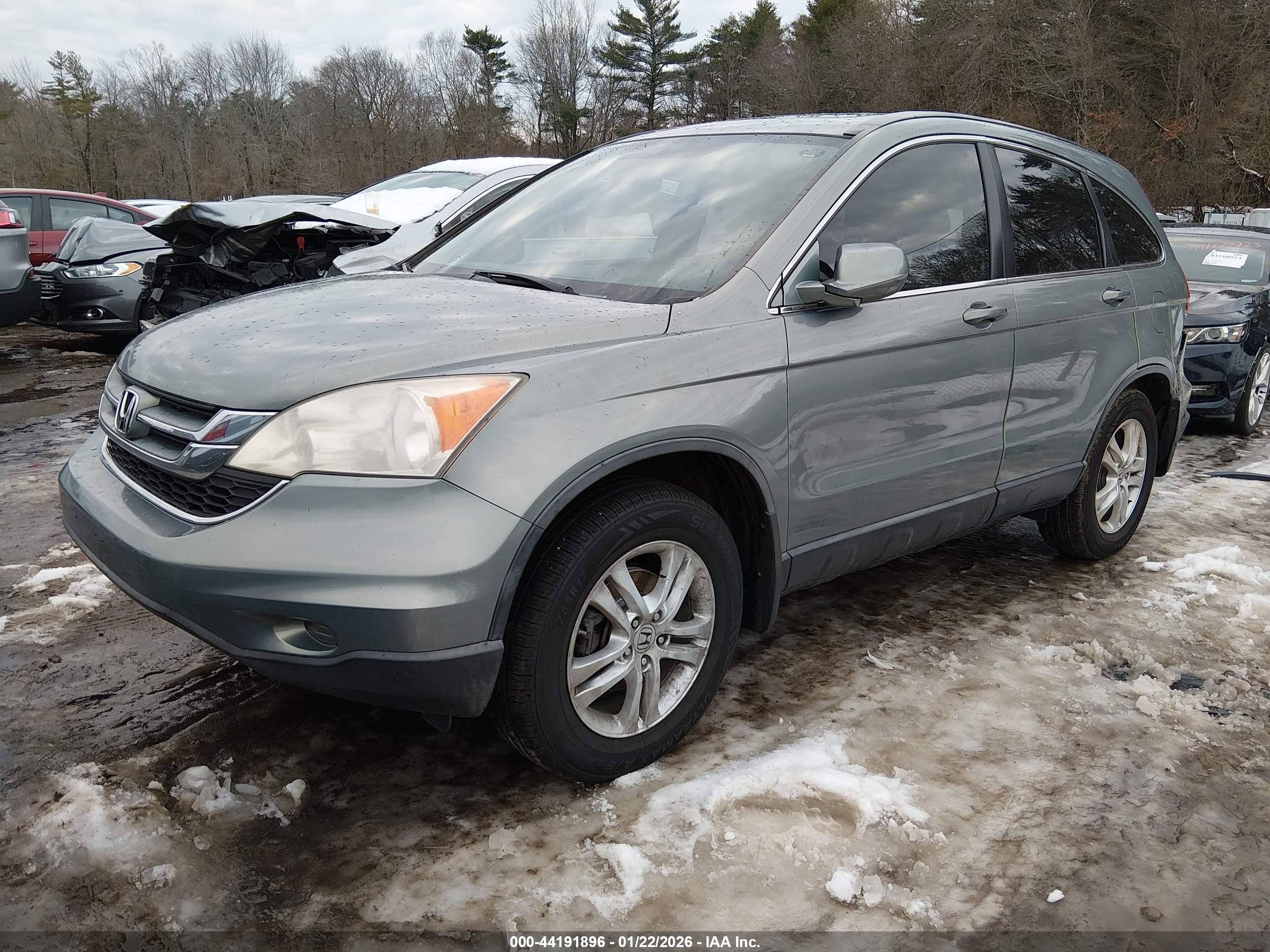 HONDA CR-V image 2