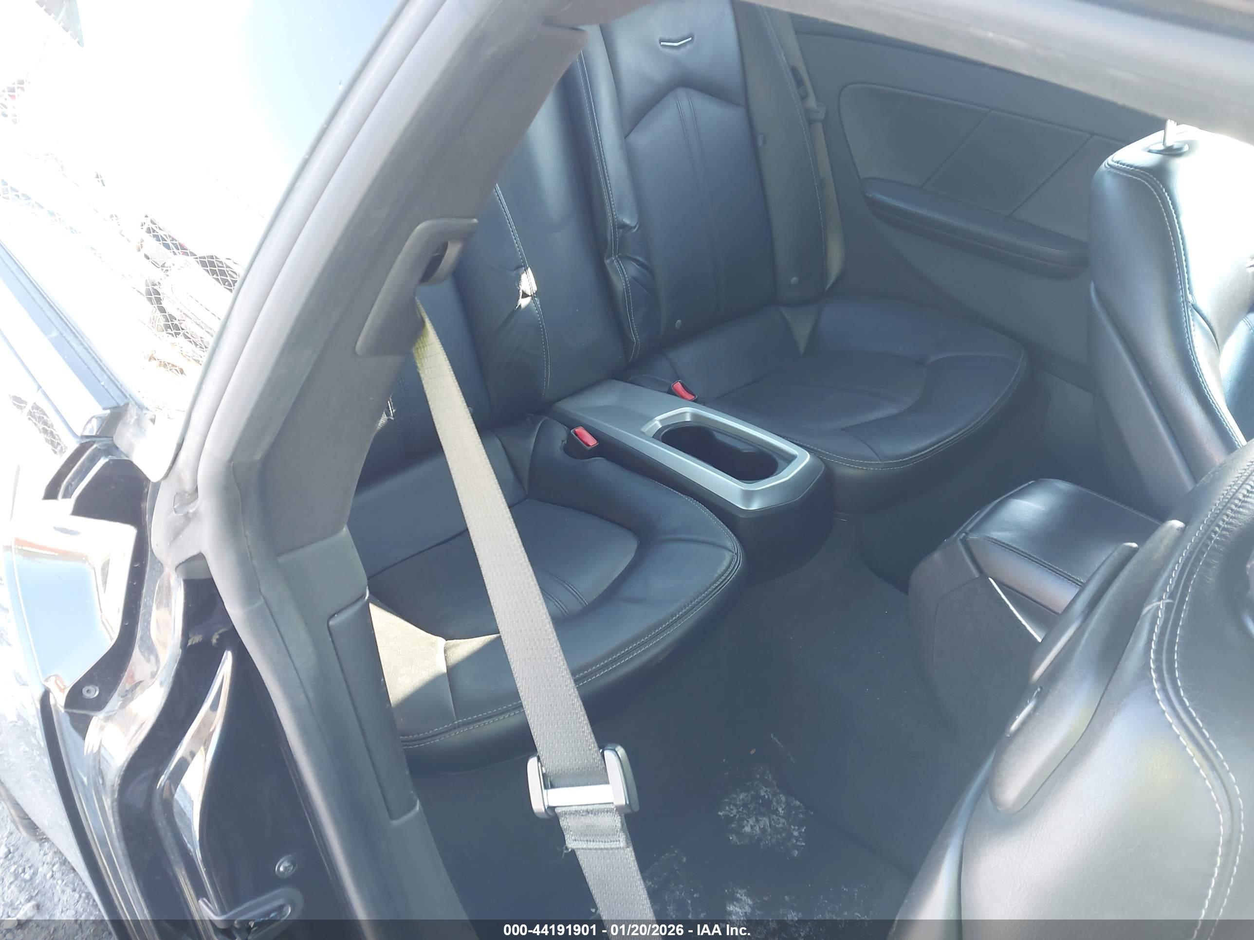 CADILLAC CTS image 8