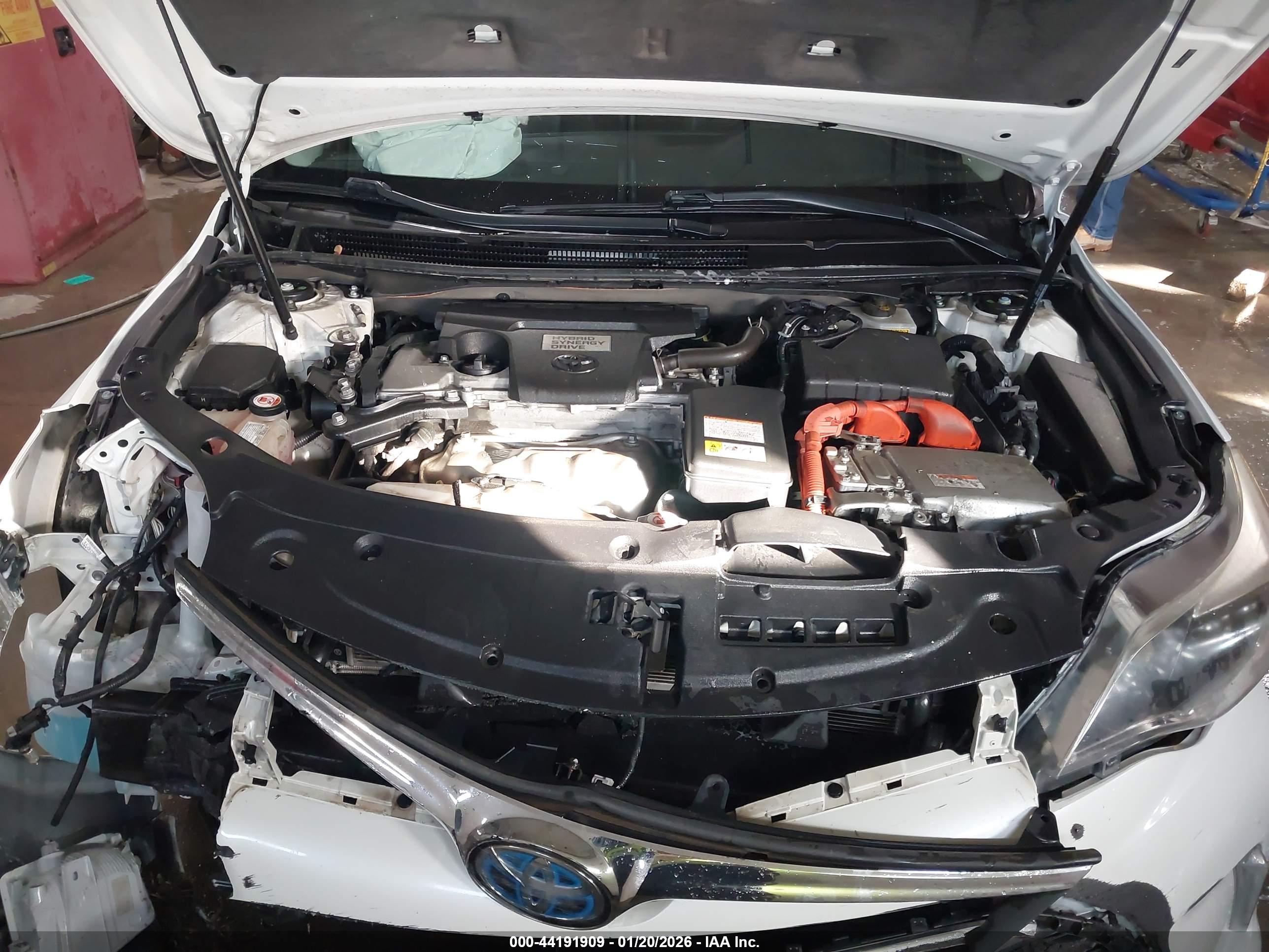 TOYOTA AVALON image 10