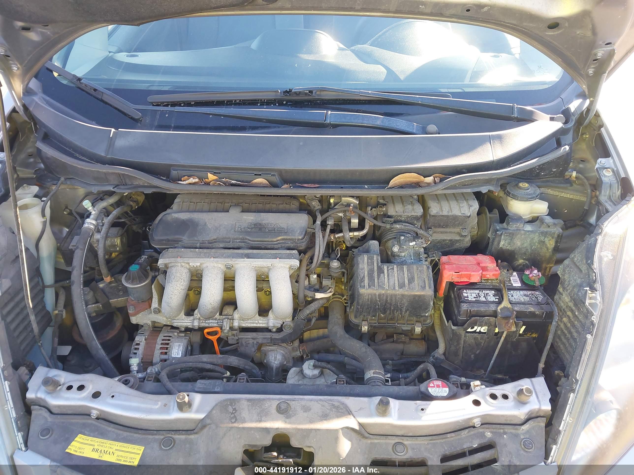 HONDA FIT image 10