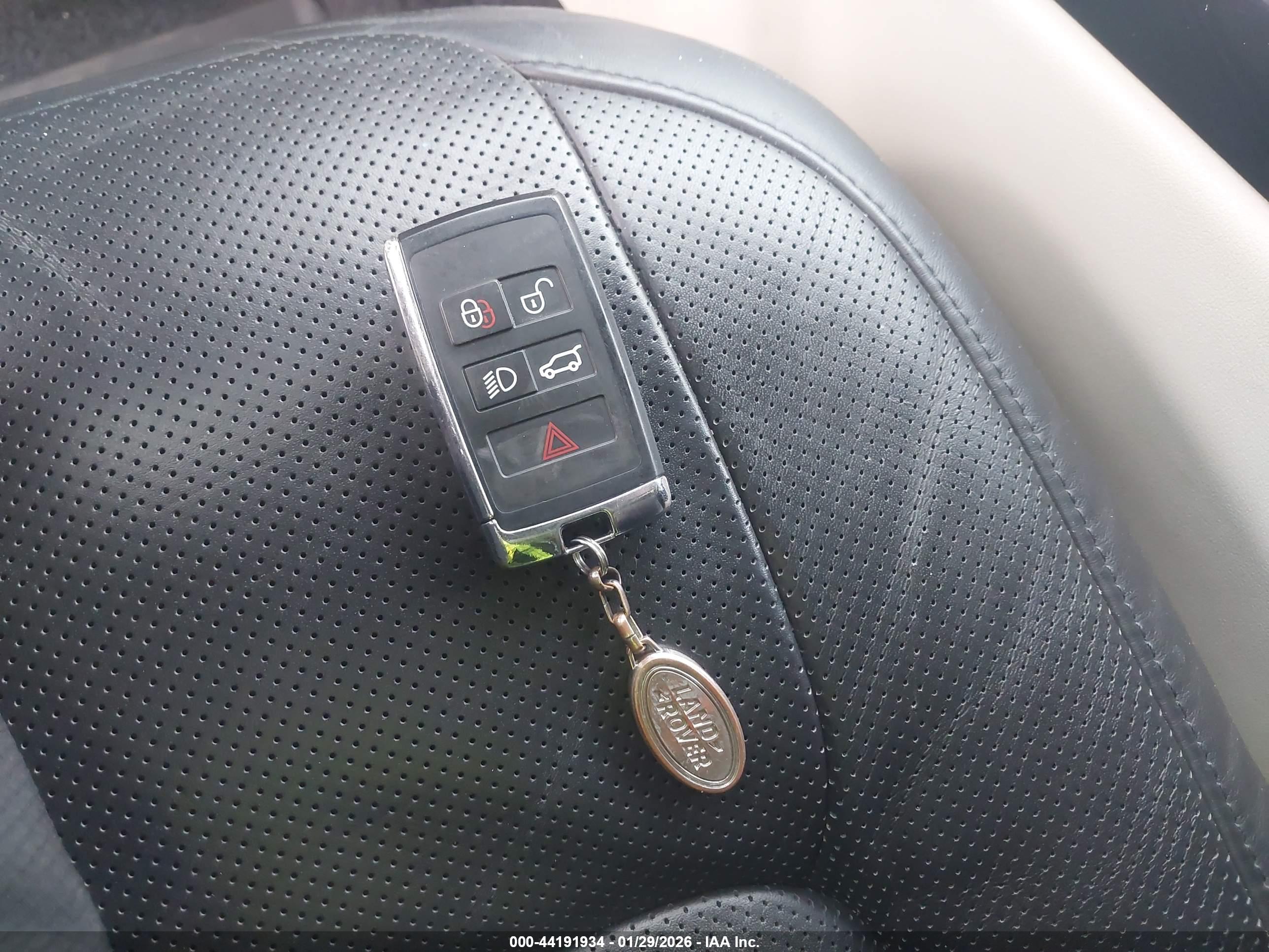 LAND ROVER image 11
