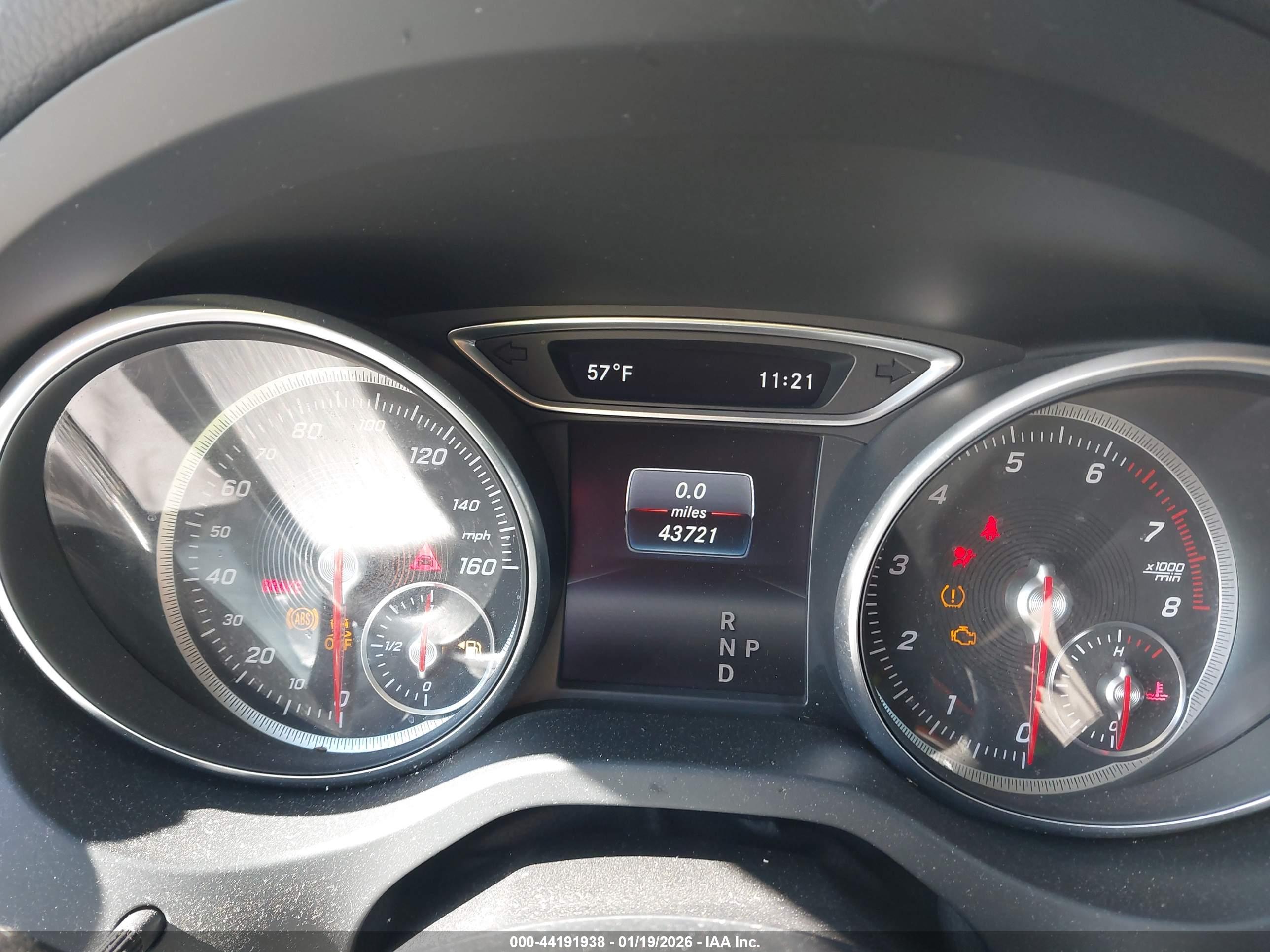 MERCEDES-BENZ GLA image 7