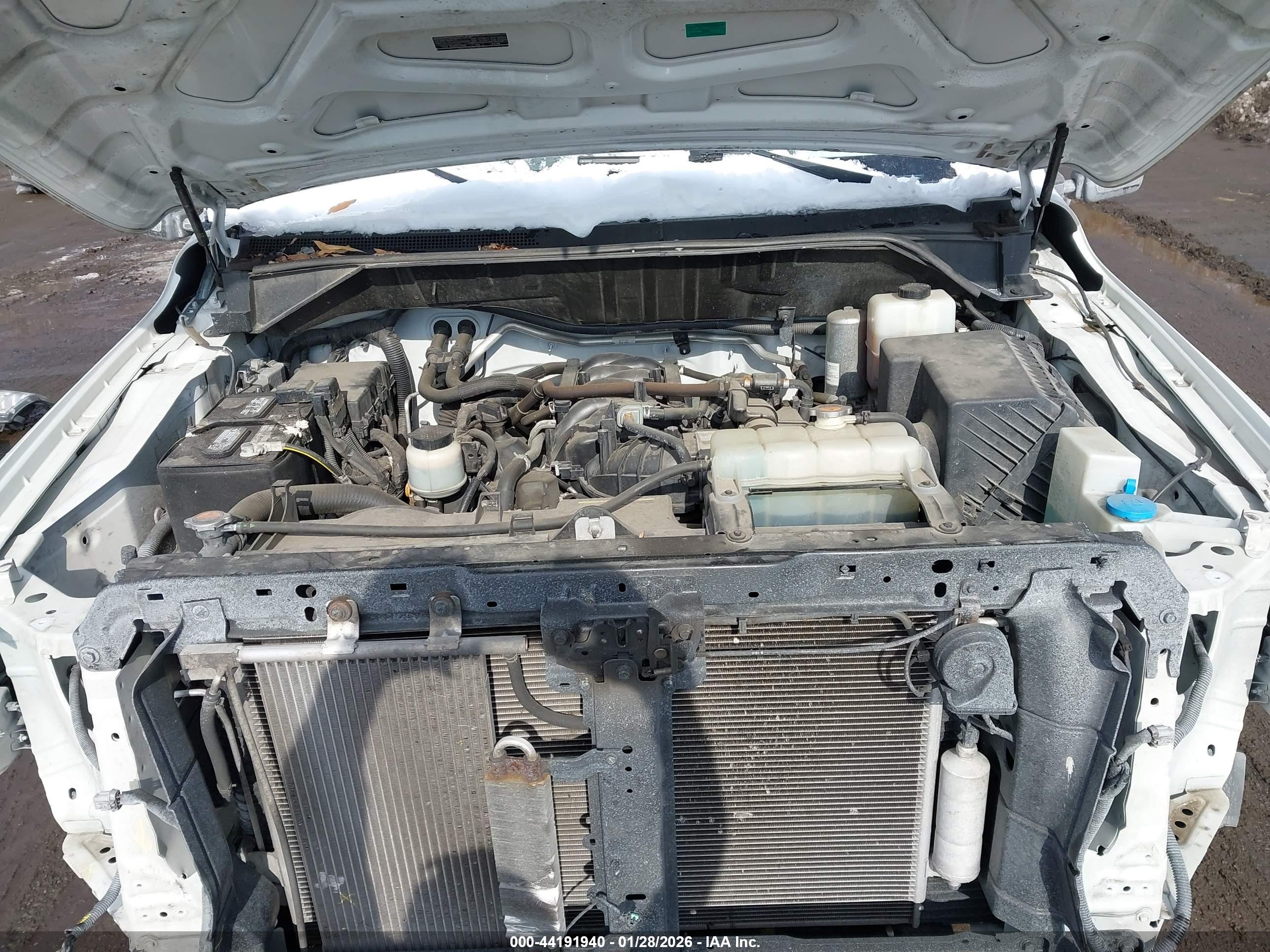 NISSAN NV image 10