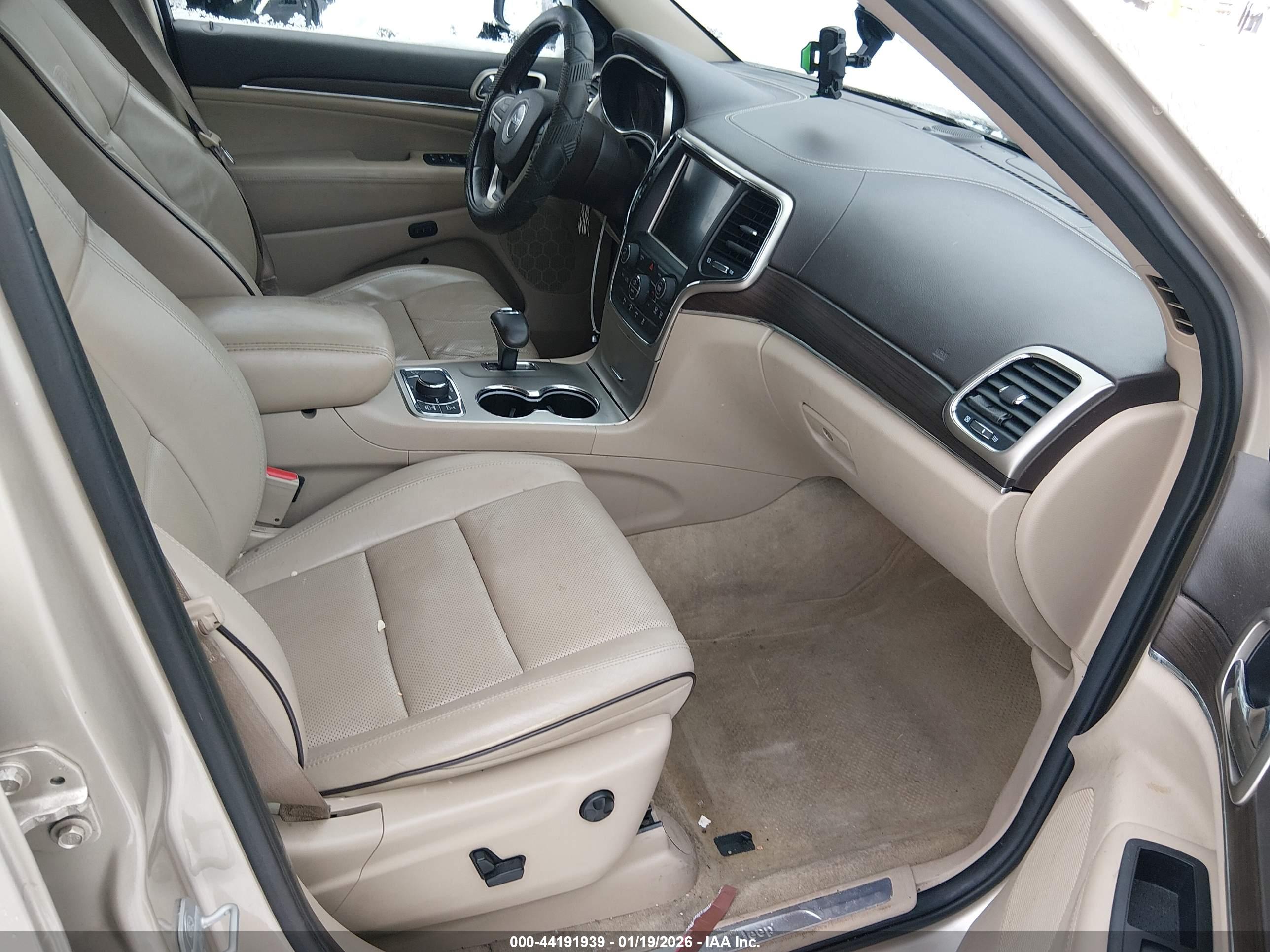 JEEP GRAND image 5