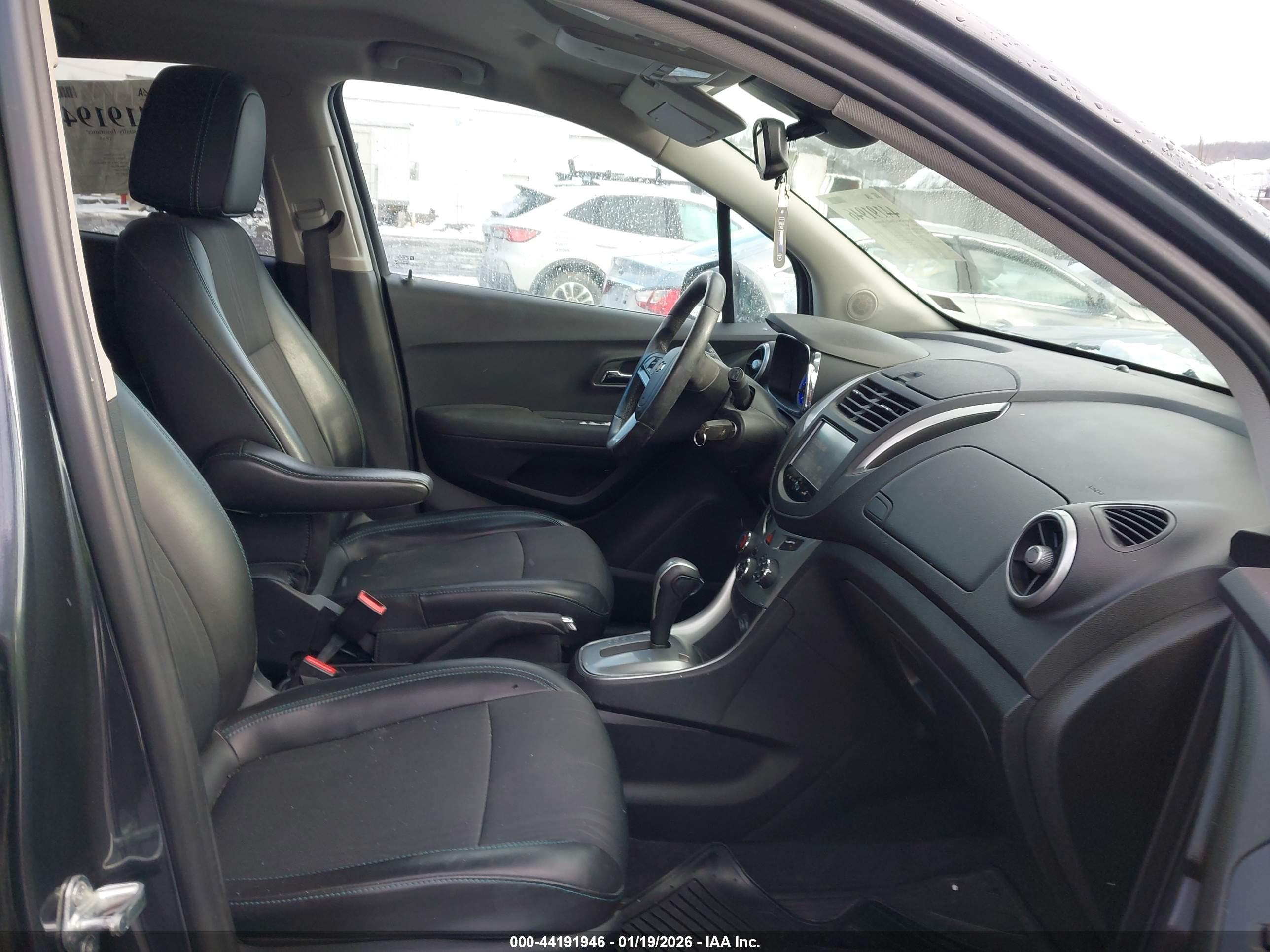 CHEVROLET TRAX image 5