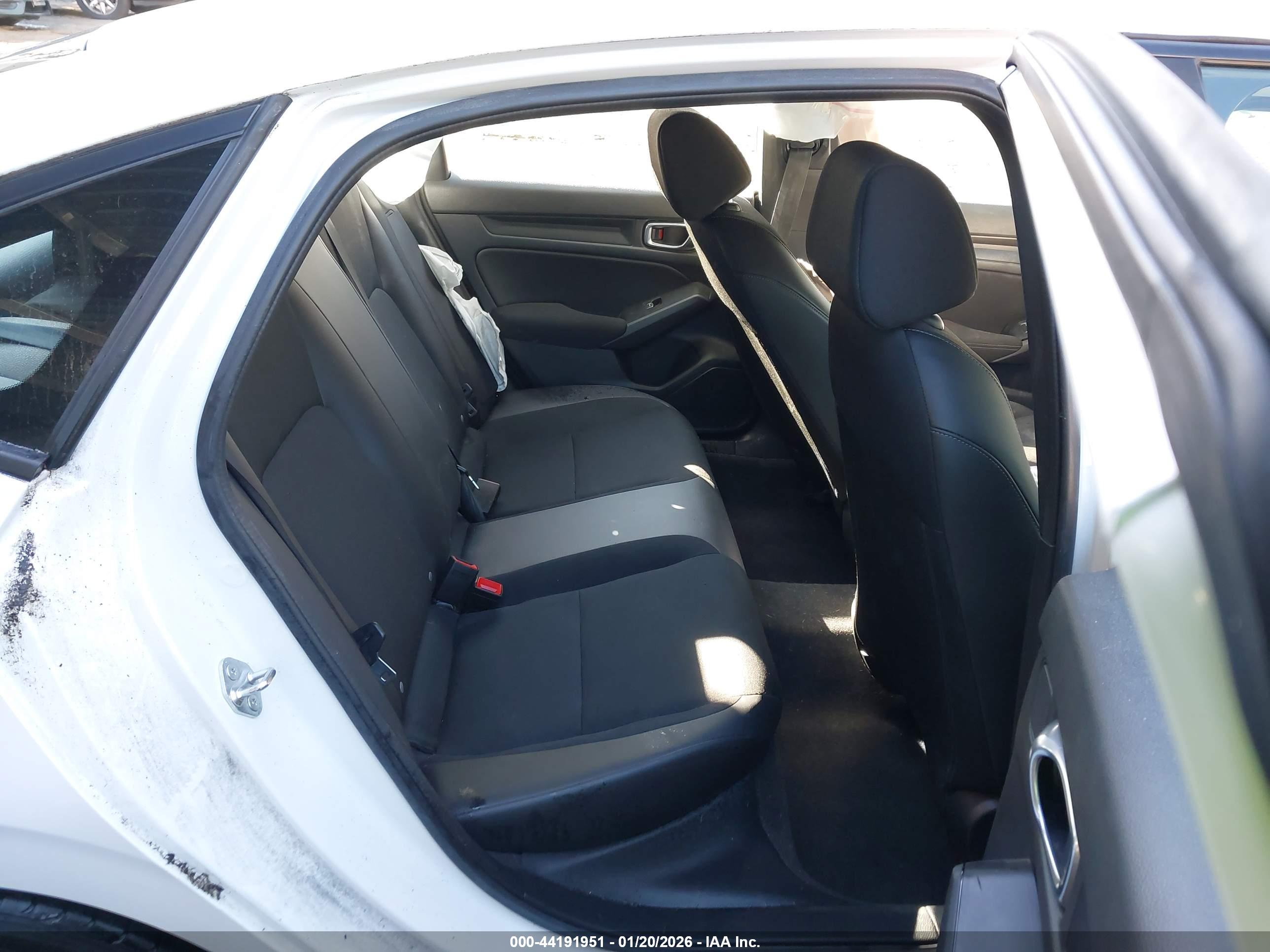 HONDA CIVIC image 8