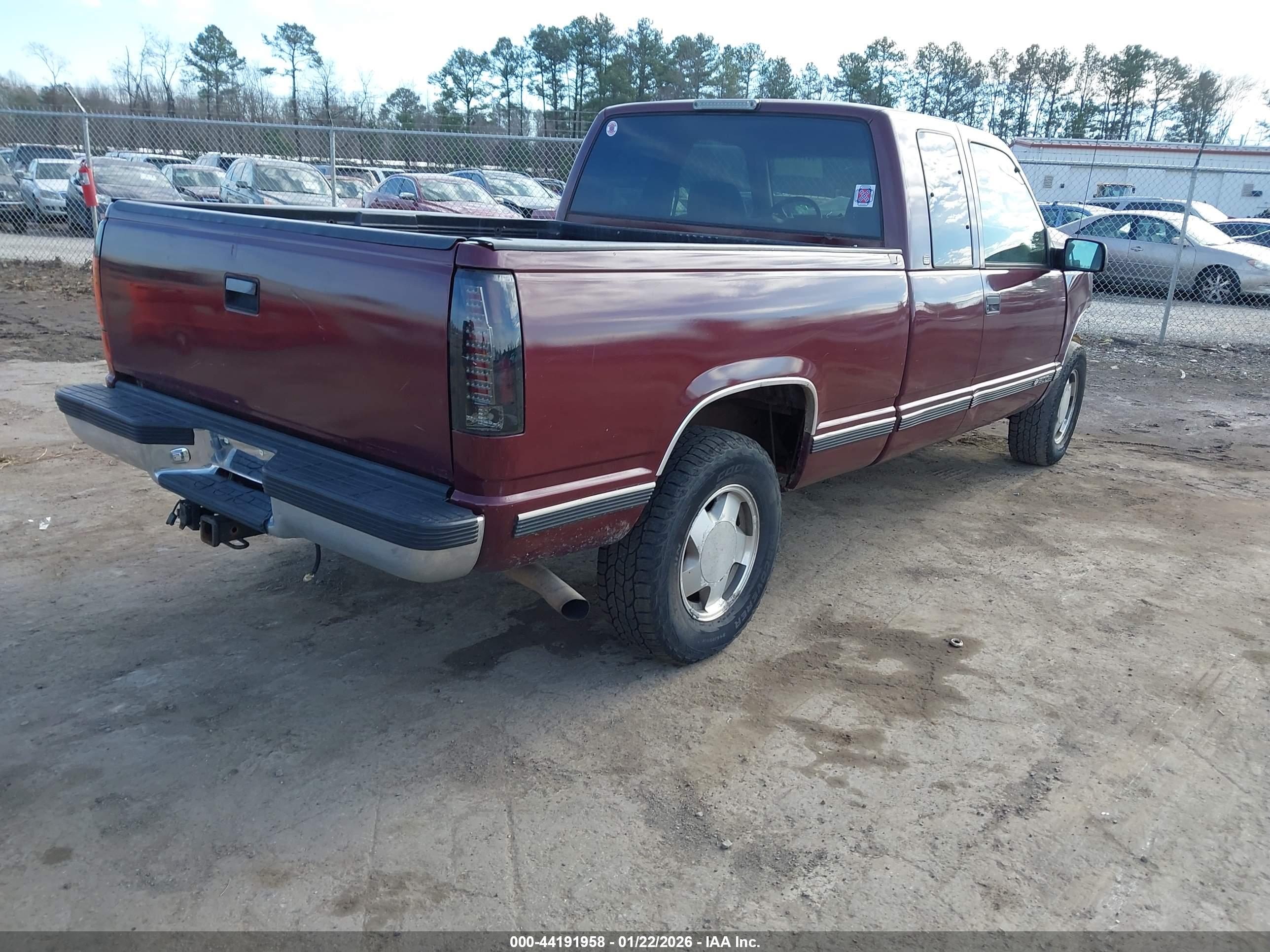 CHEVROLET K1500 image 4