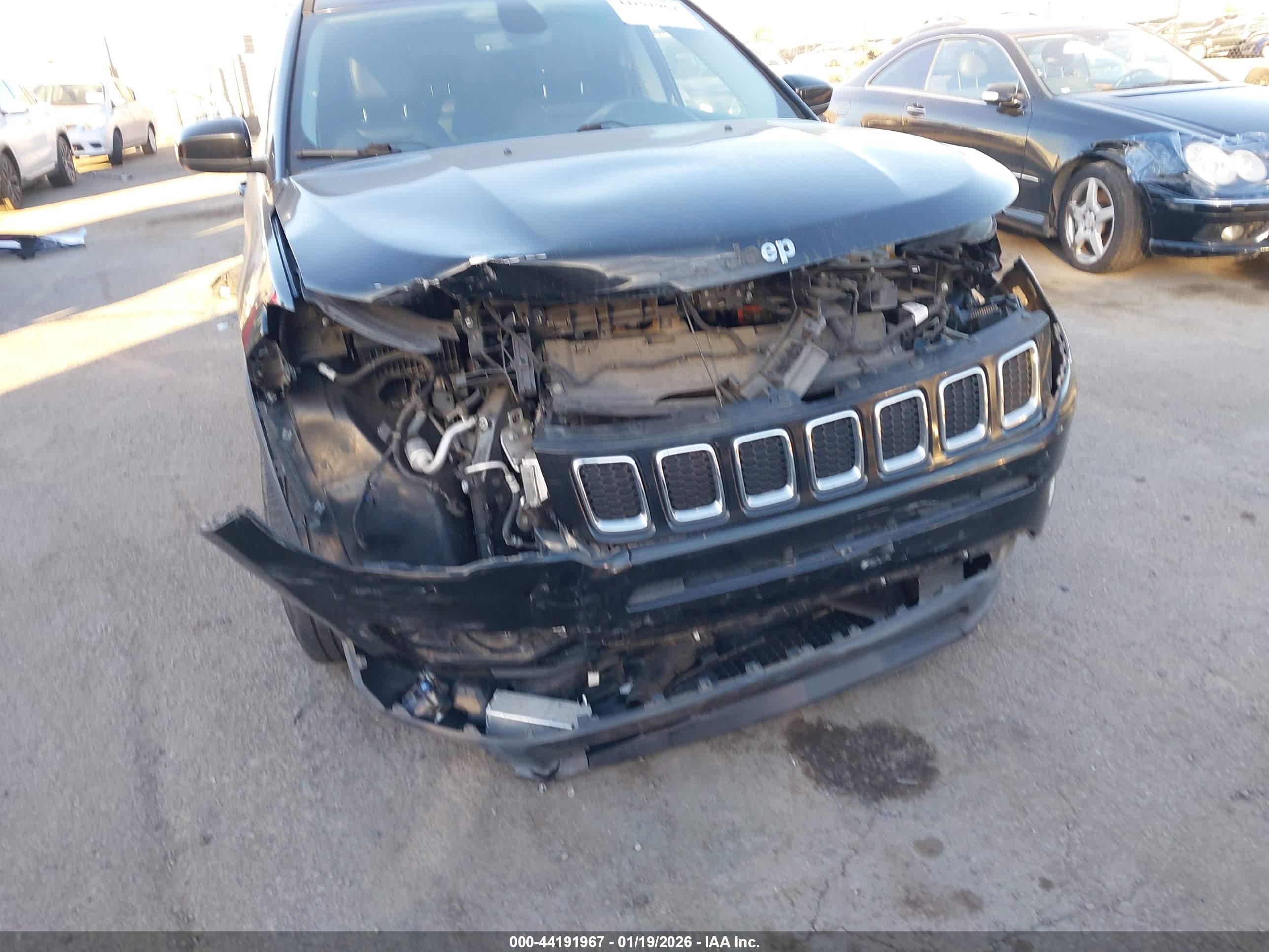 JEEP COMPASS image 6
