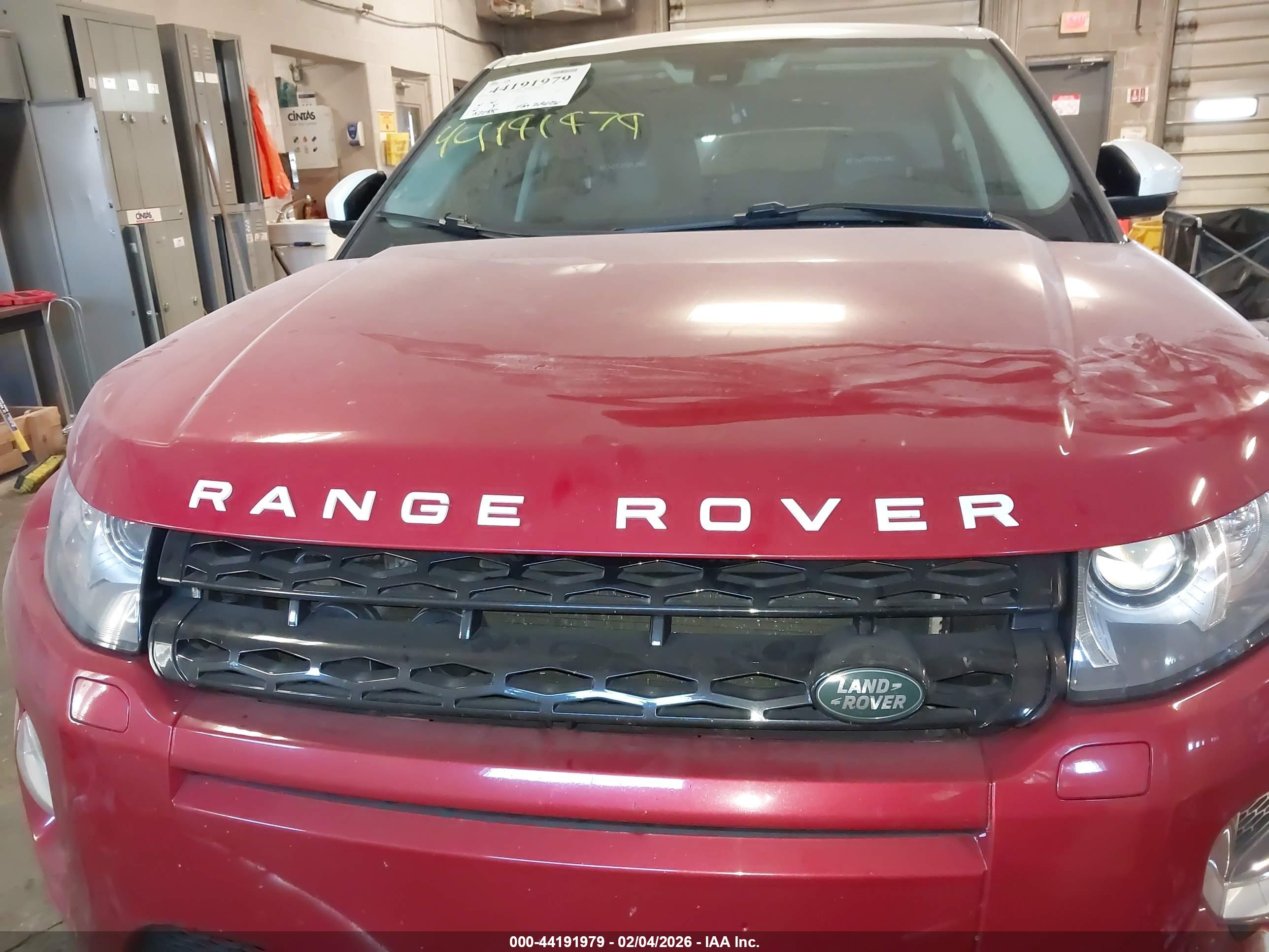 LAND ROVER image 6