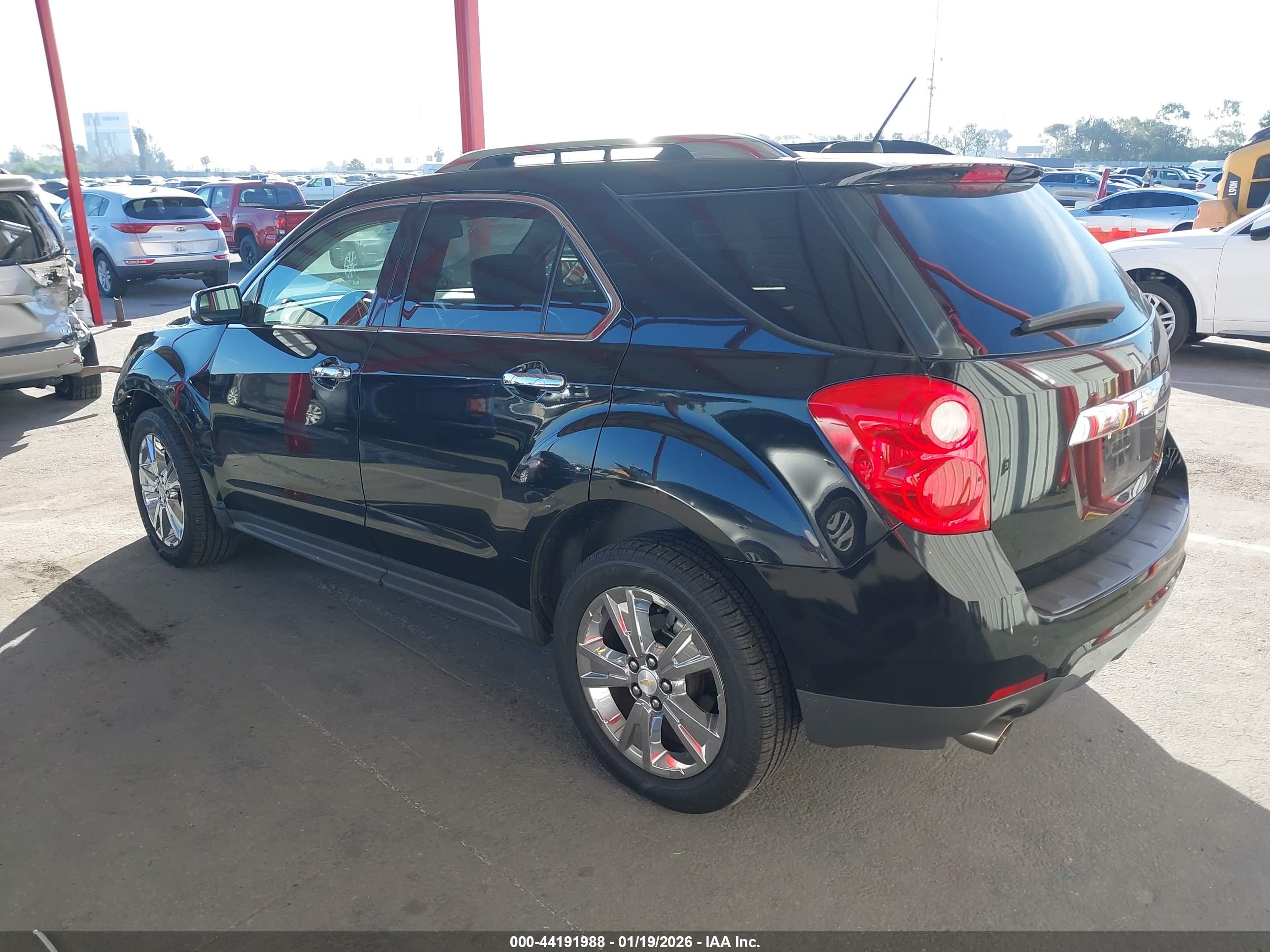 CHEVROLET EQUINOX image 3