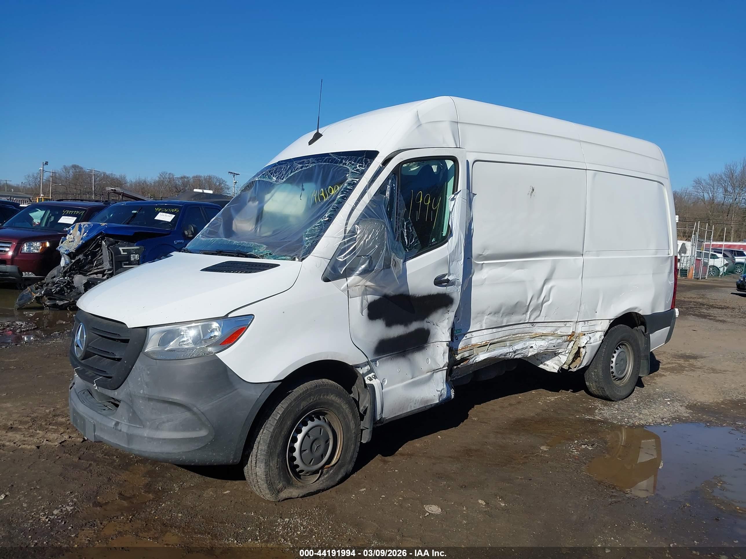 MERCEDES-BENZ SPRINTER image 6