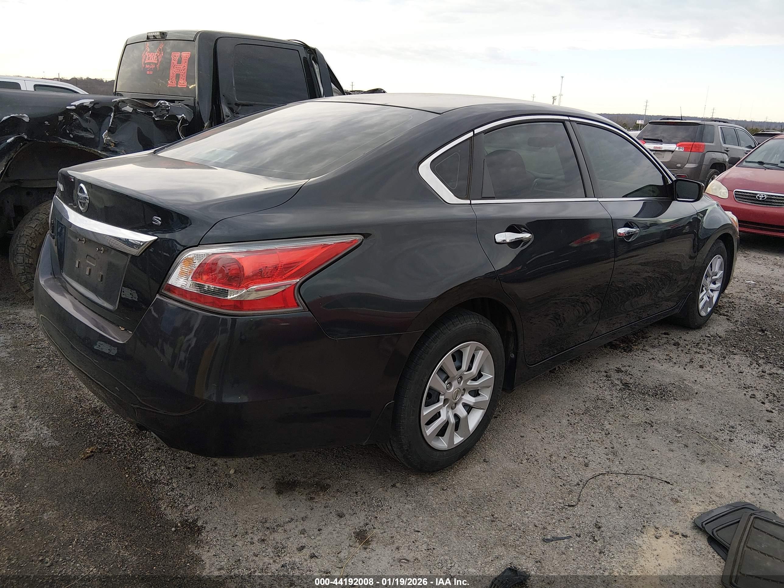 NISSAN ALTIMA image 4