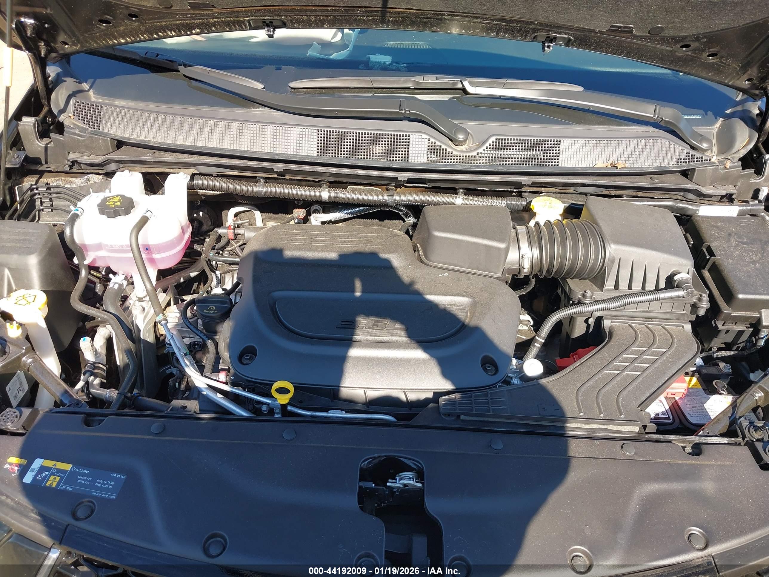CHRYSLER PACIFICA image 10