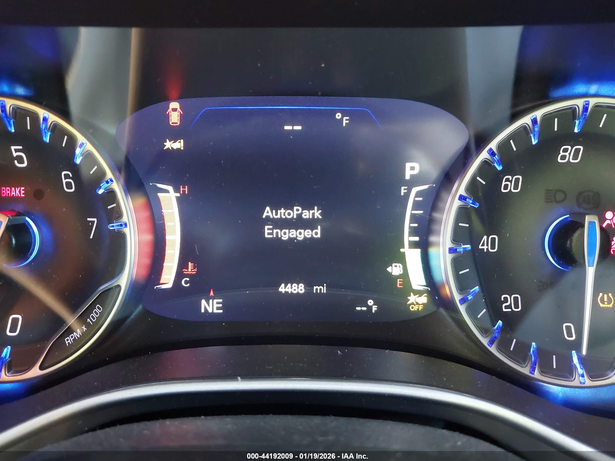 CHRYSLER PACIFICA image 7