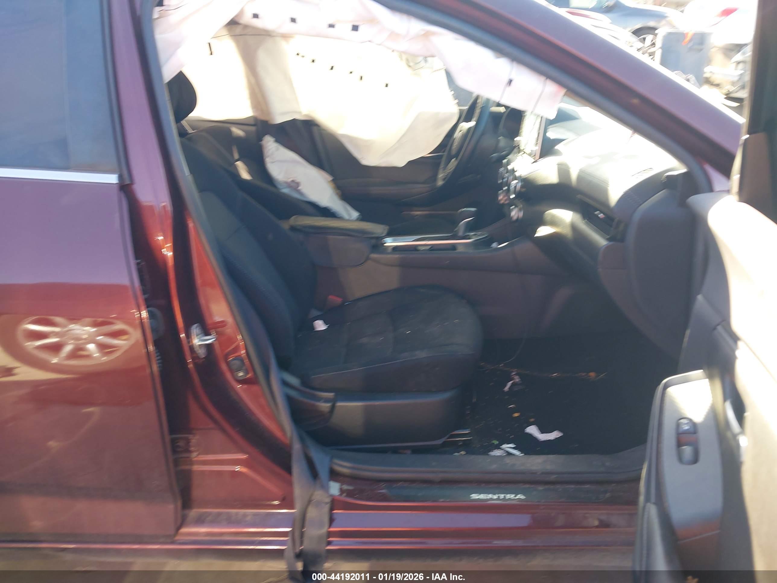 NISSAN SENTRA image 5