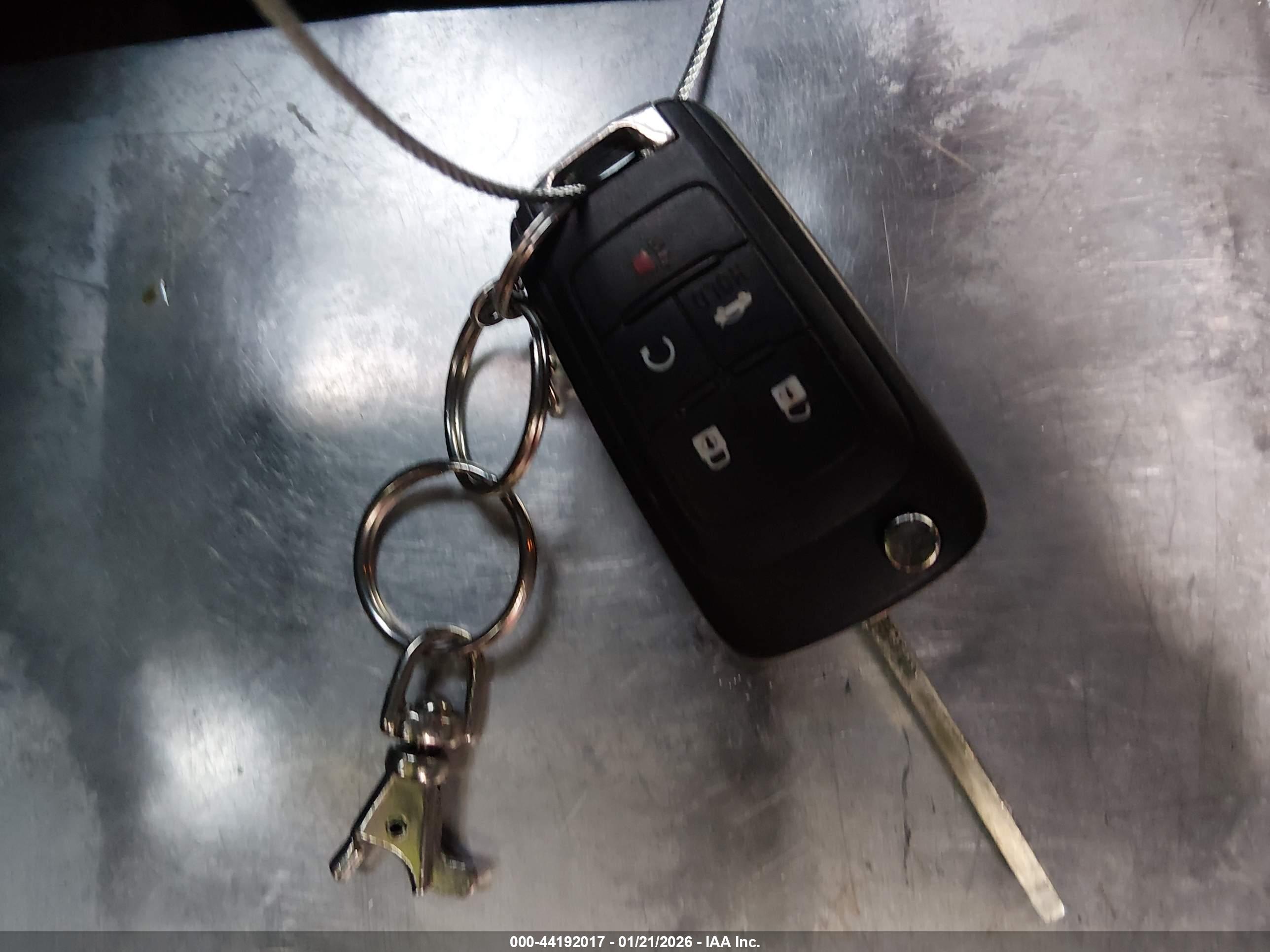 CHEVROLET EQUINOX image 11