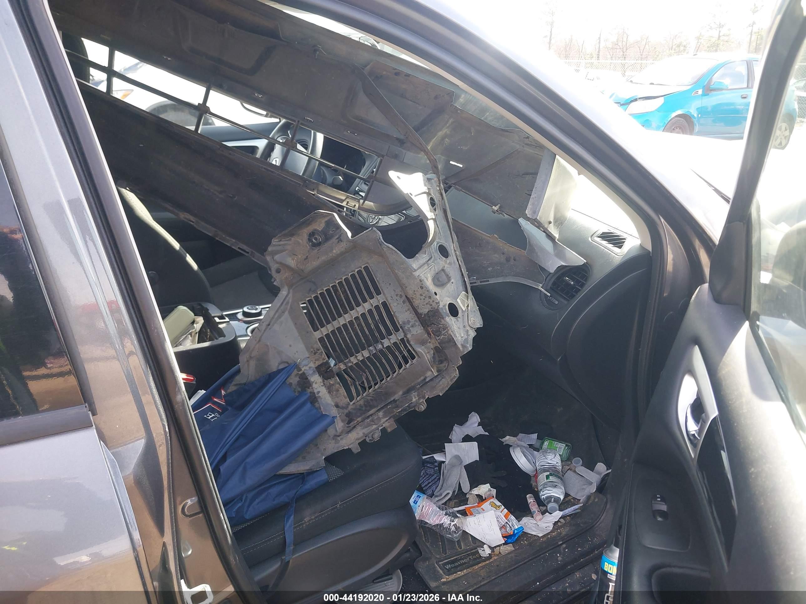 NISSAN PATHFINDER image 5
