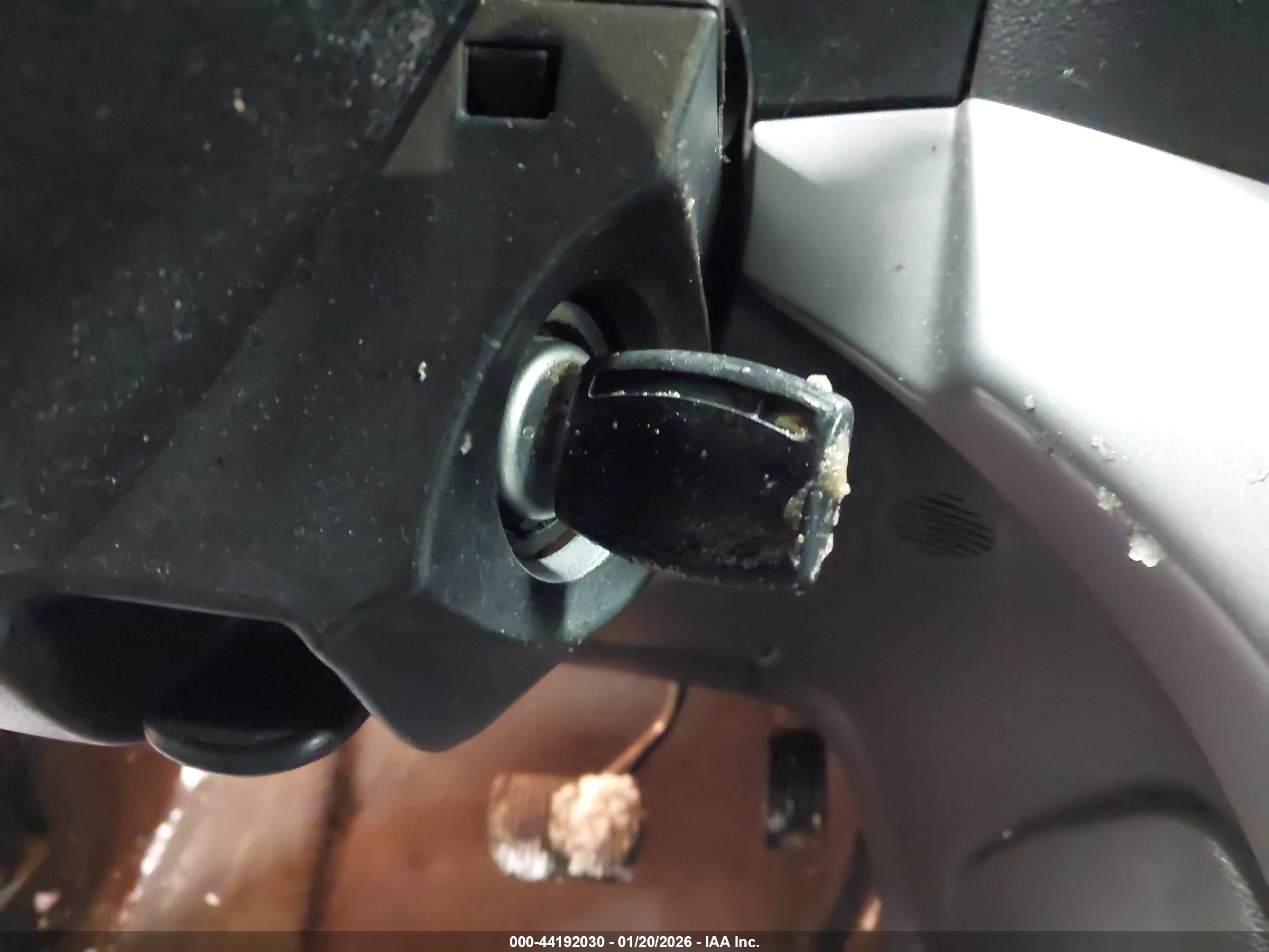 FORD ESCAPE image 11