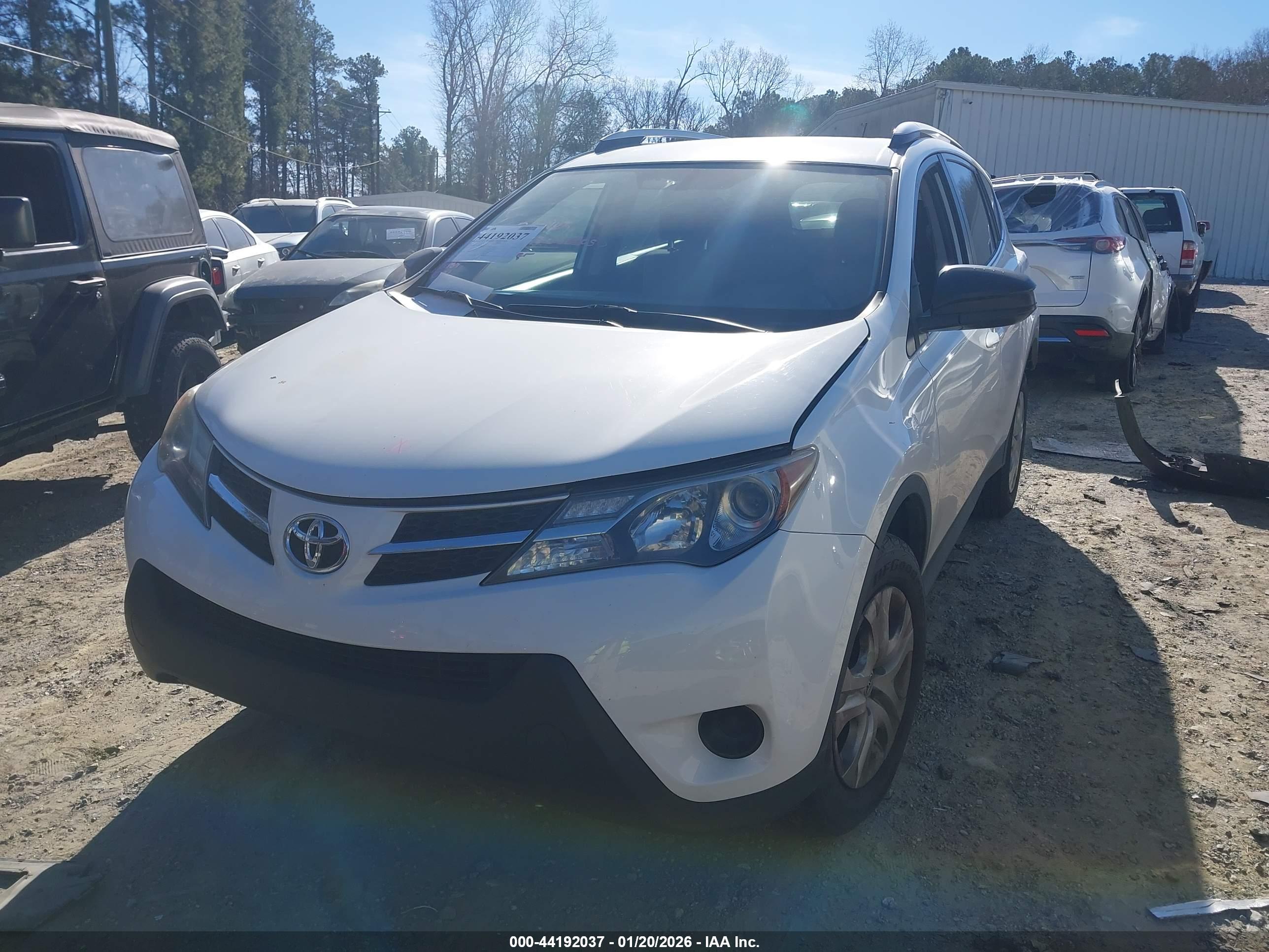 TOYOTA RAV4 image 2