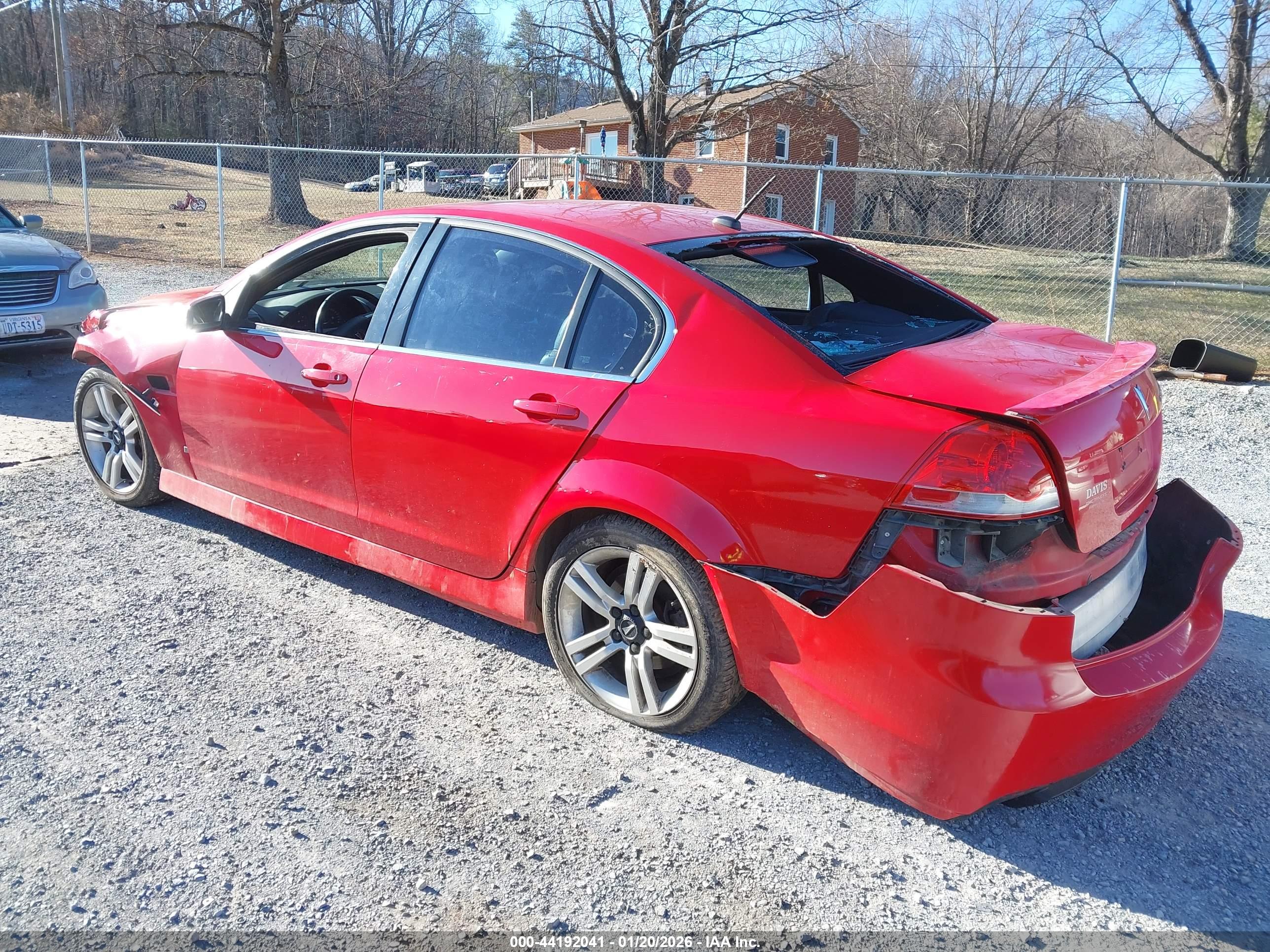 PONTIAC G8 image 3