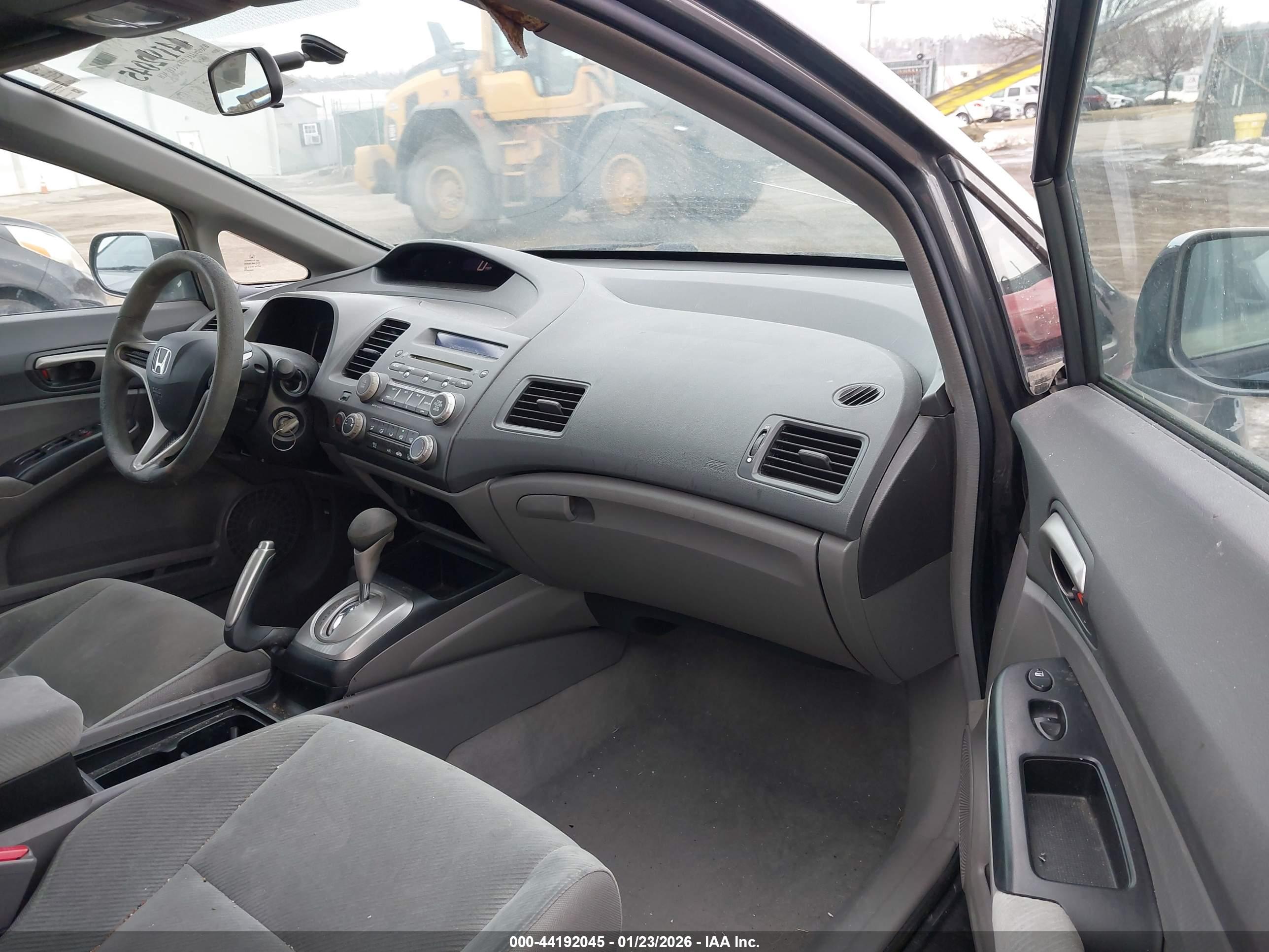 HONDA CIVIC image 5