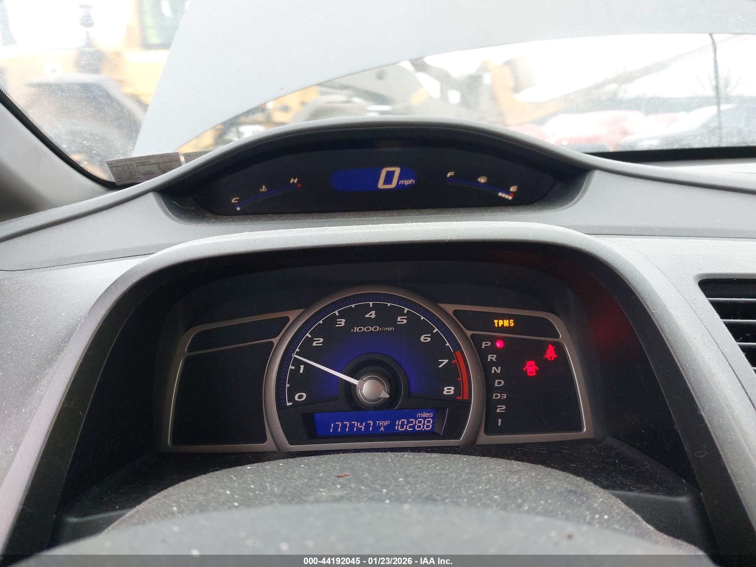 HONDA CIVIC image 7