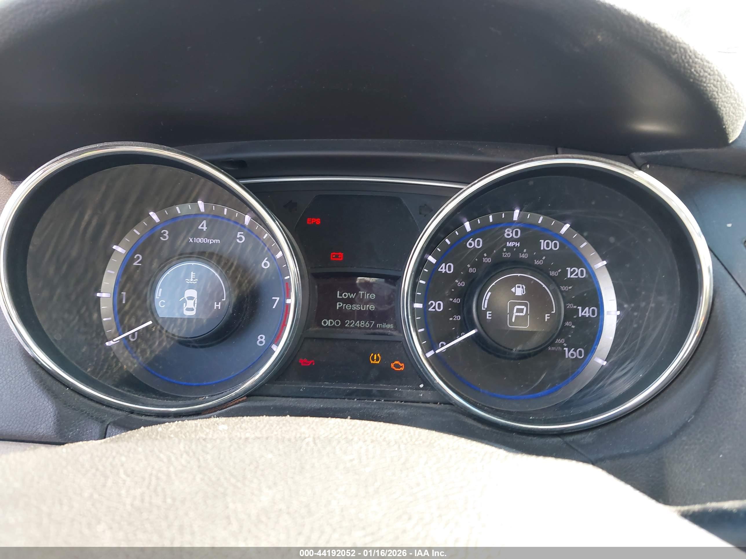 HYUNDAI SONATA image 7