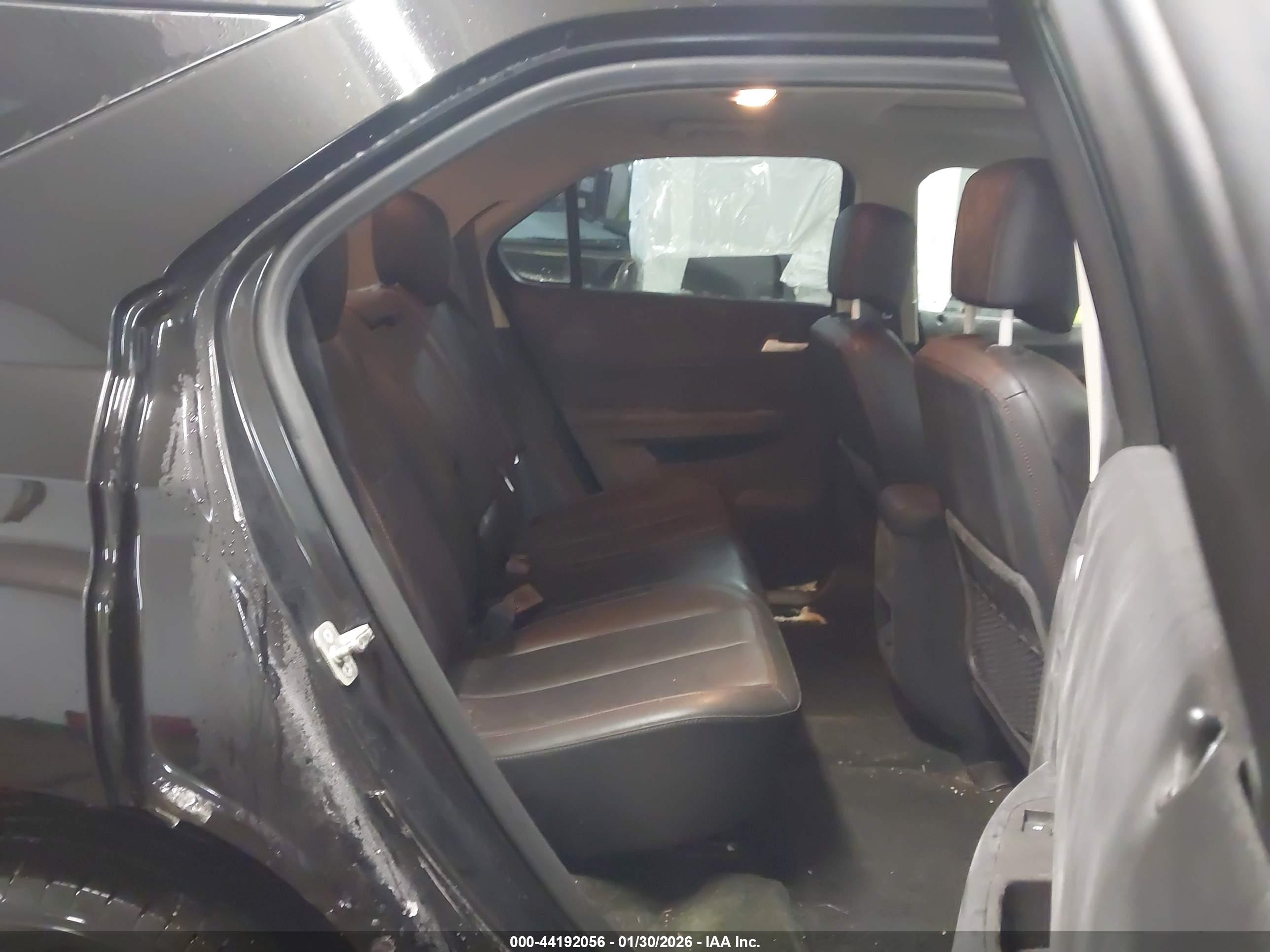 CHEVROLET EQUINOX image 8