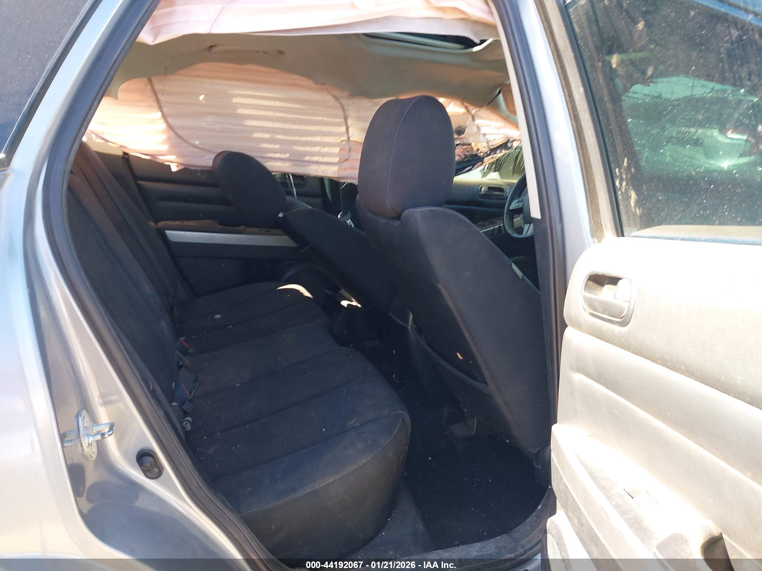 MAZDA CX-7 image 8