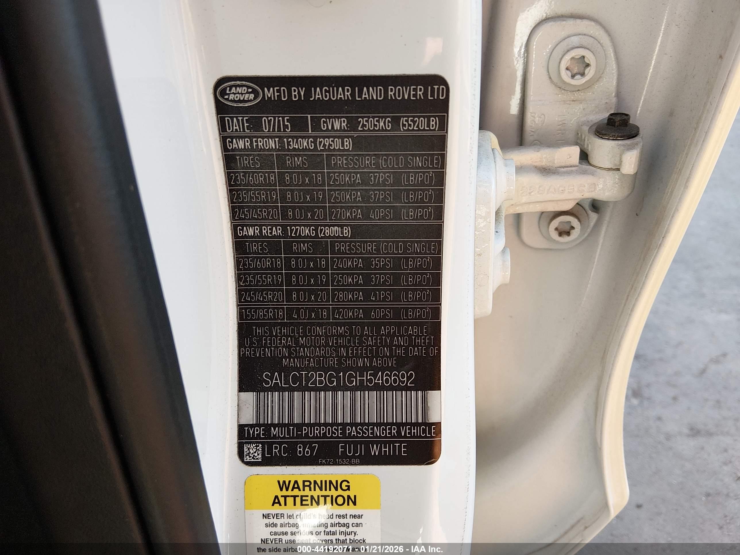 LAND ROVER image 9