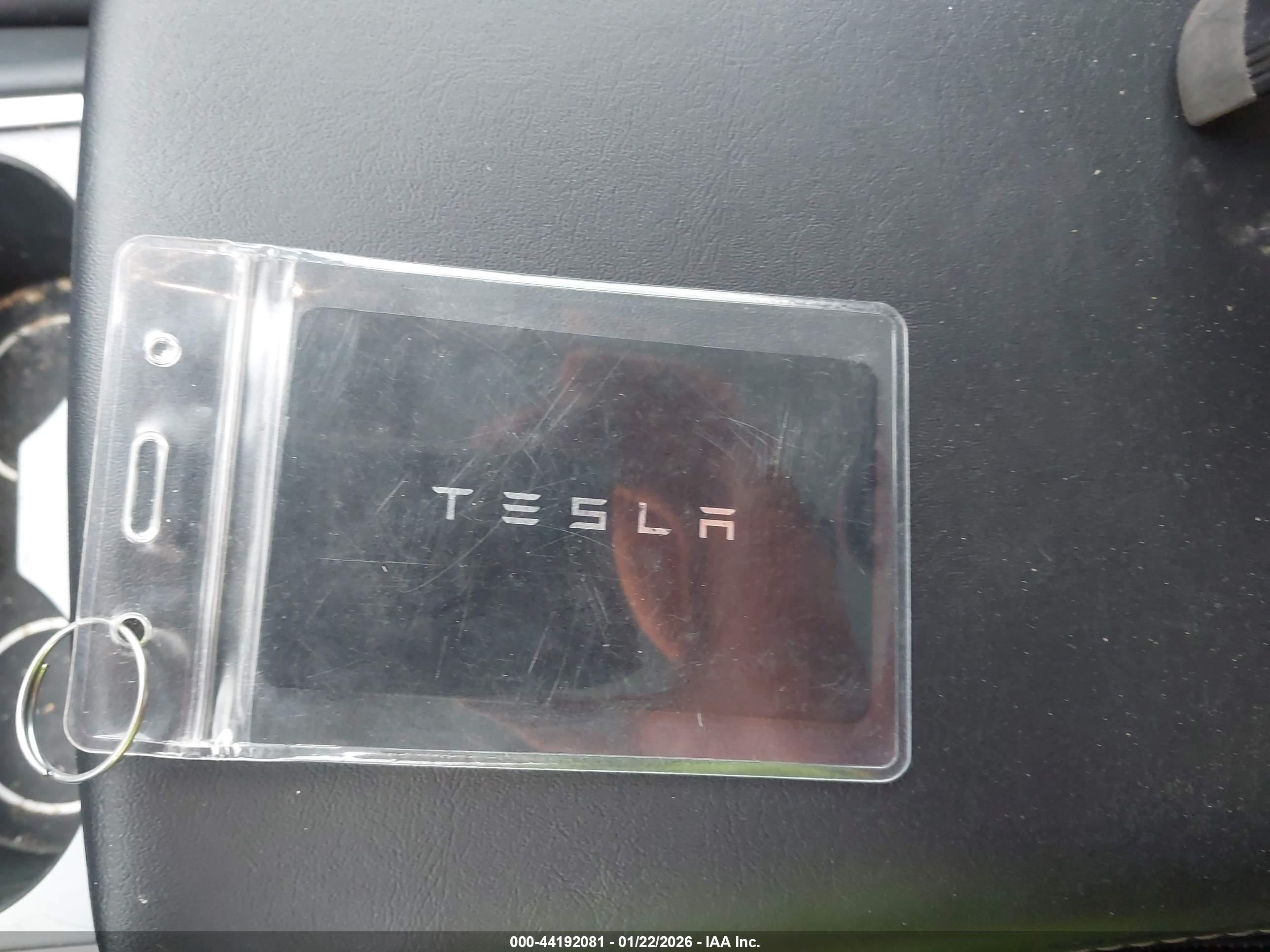 TESLA MODEL image 11
