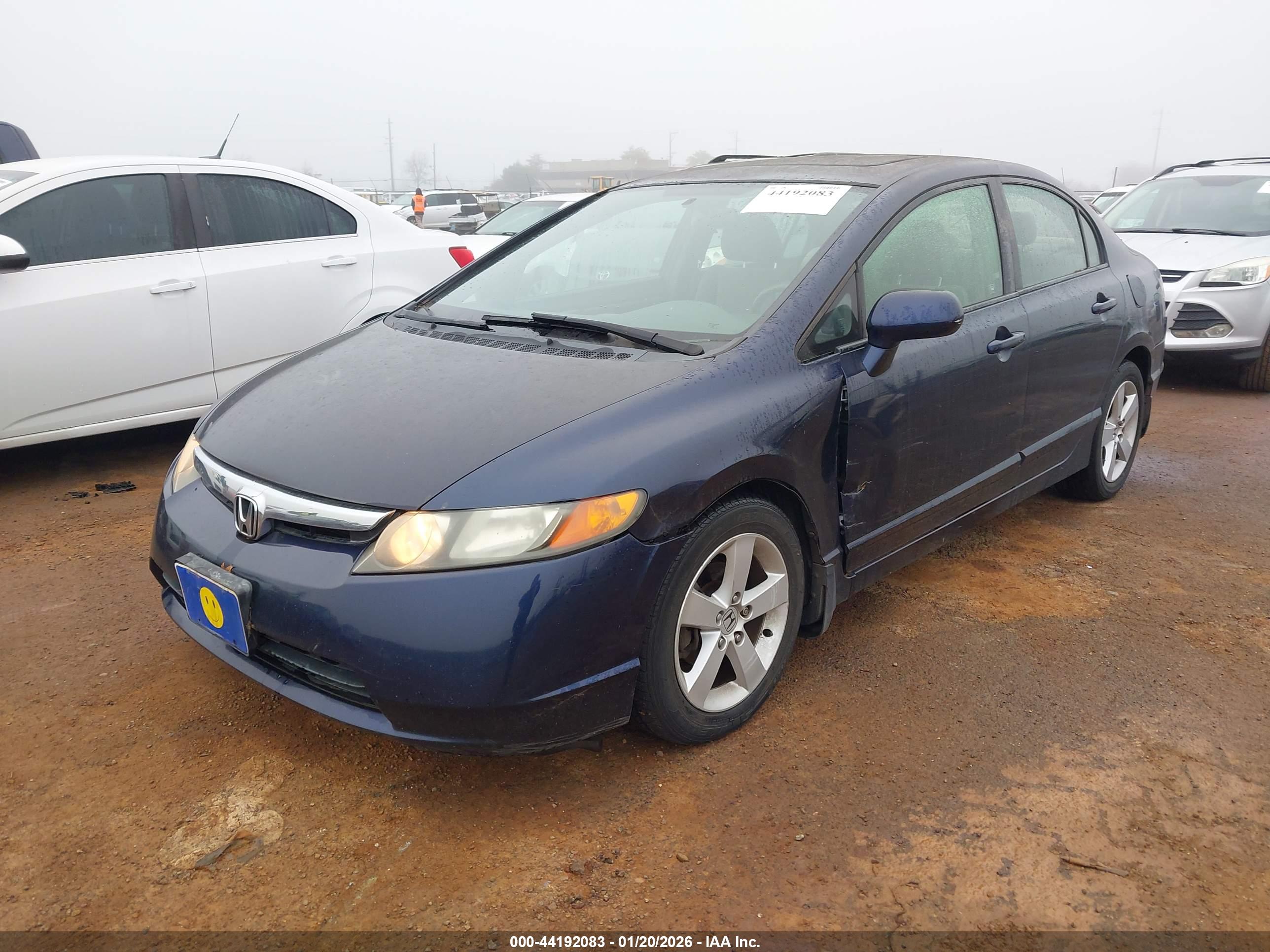 HONDA CIVIC image 2