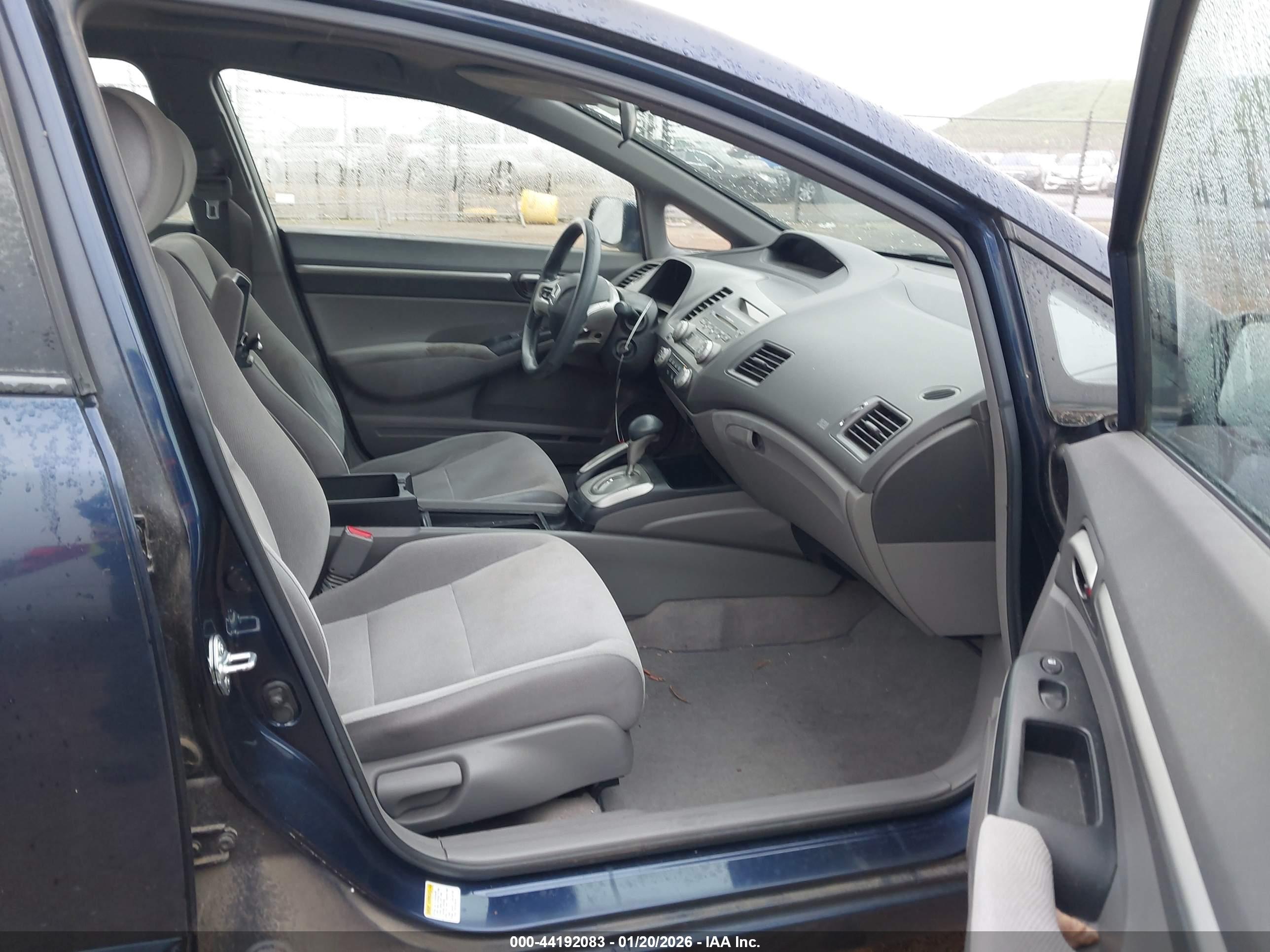 HONDA CIVIC image 5