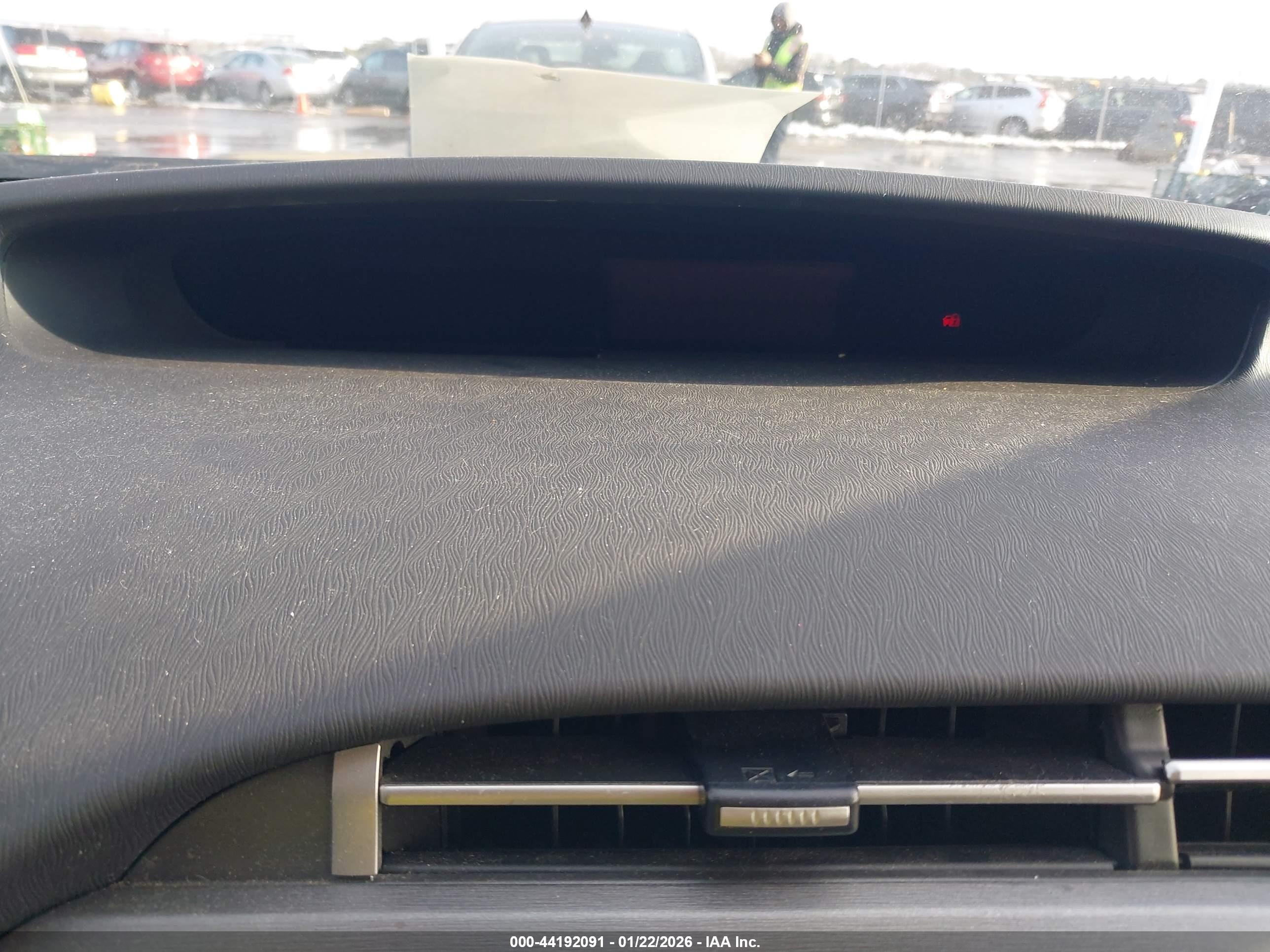 TOYOTA PRIUS image 7