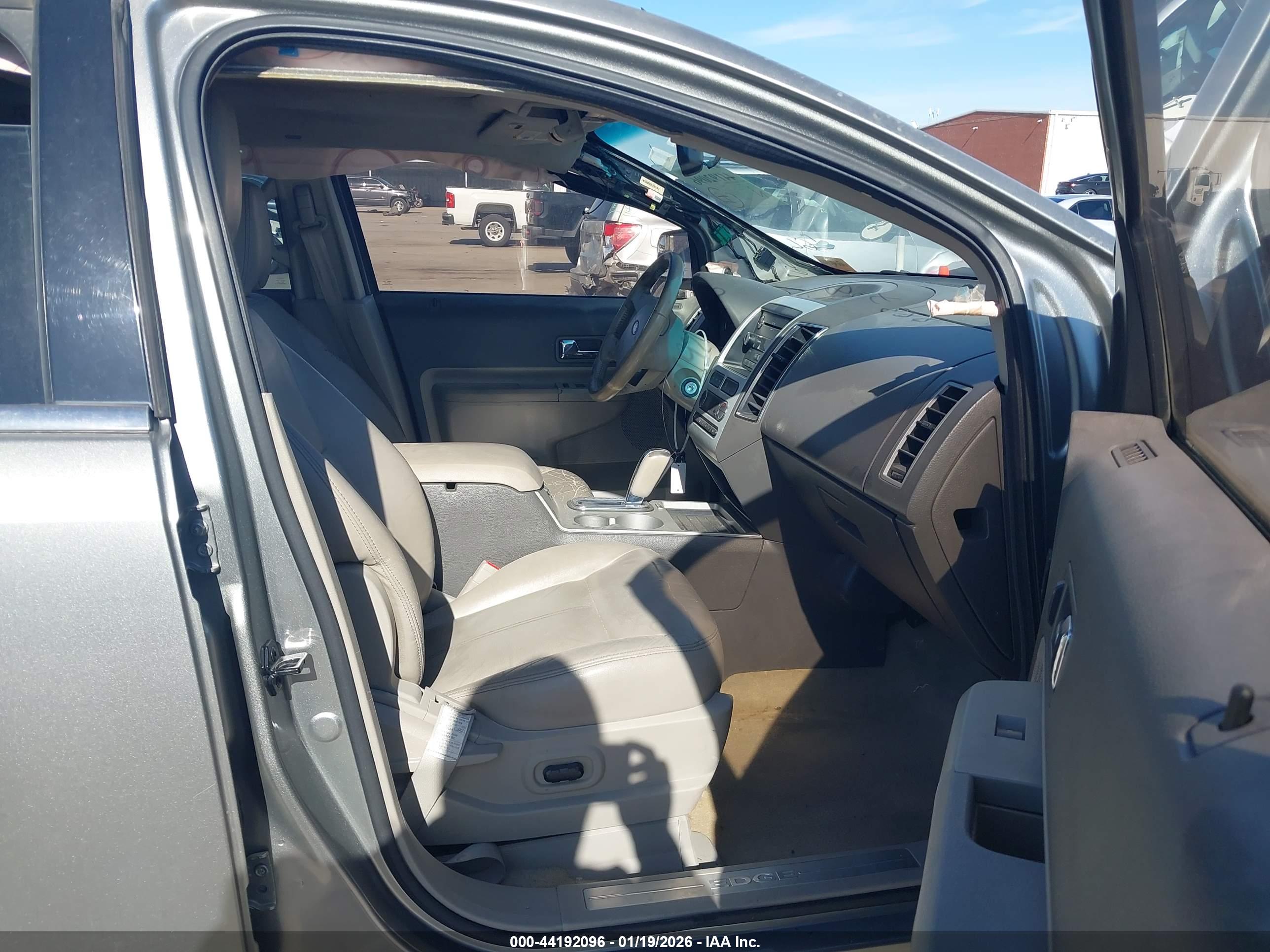 FORD EDGE image 5