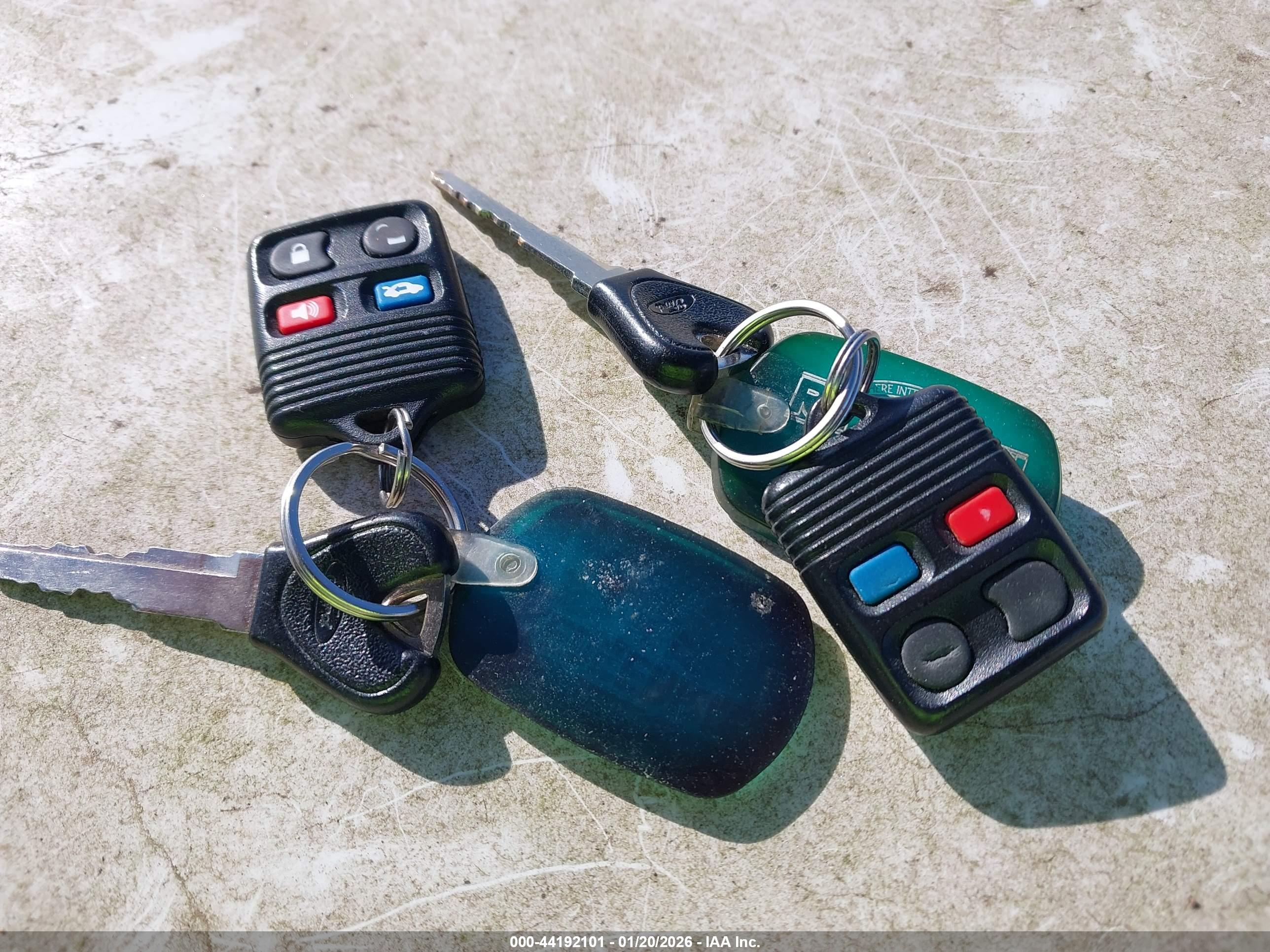 FORD ESCORT image 11