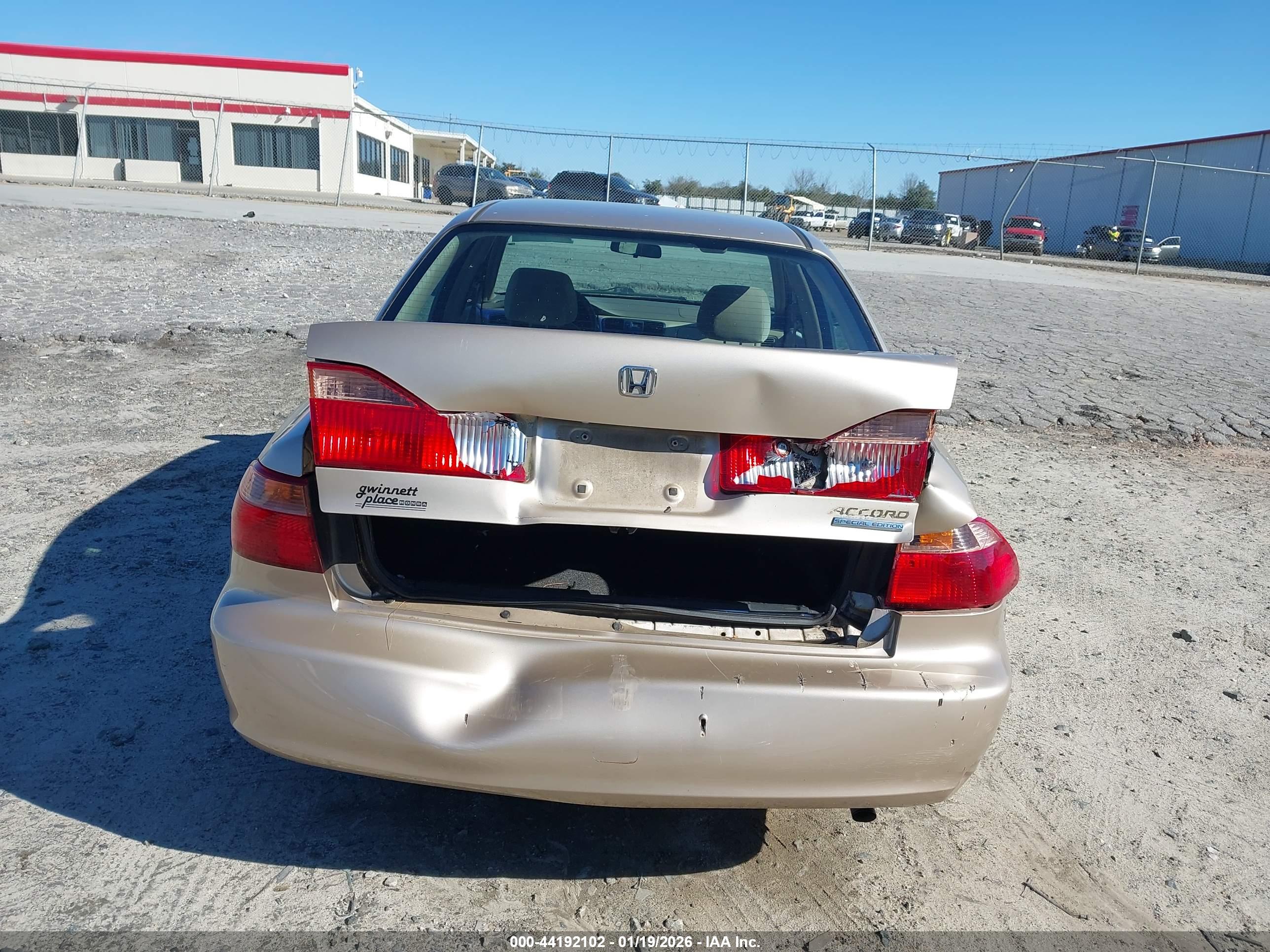 HONDA ACCORD image 6