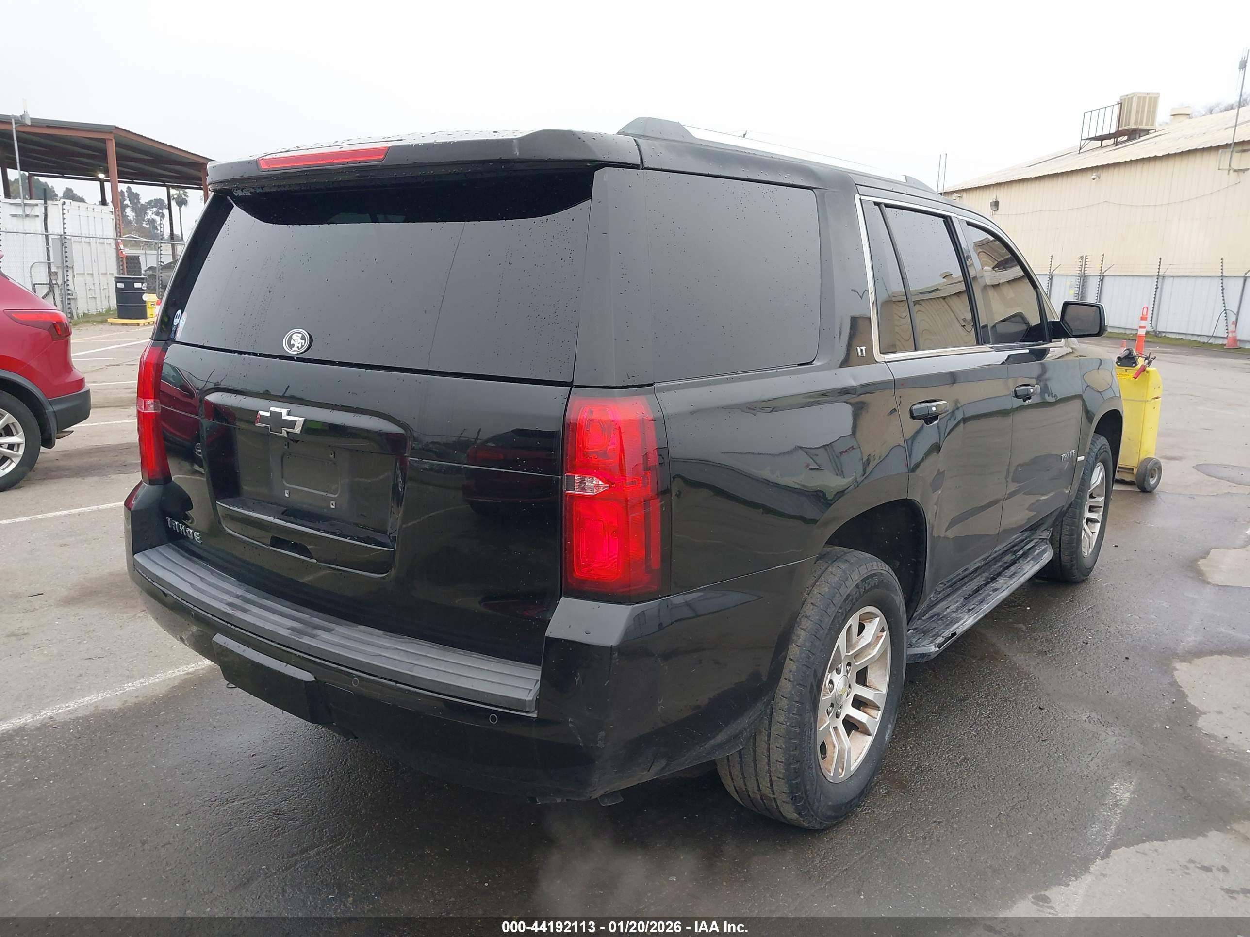 CHEVROLET TAHOE image 4