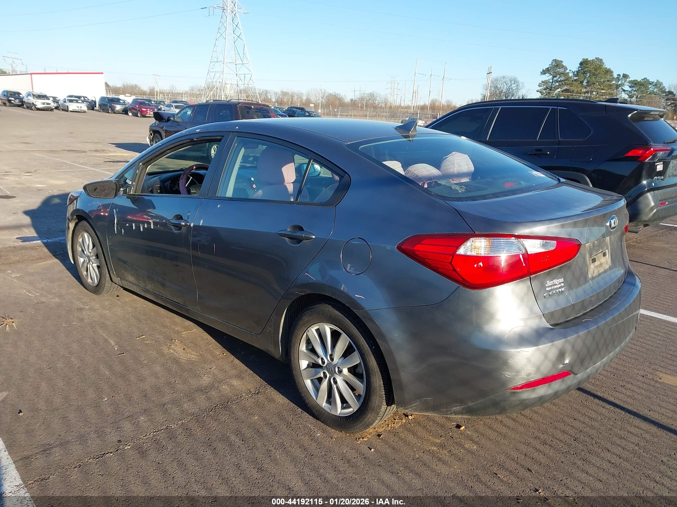 KIA FORTE image 3